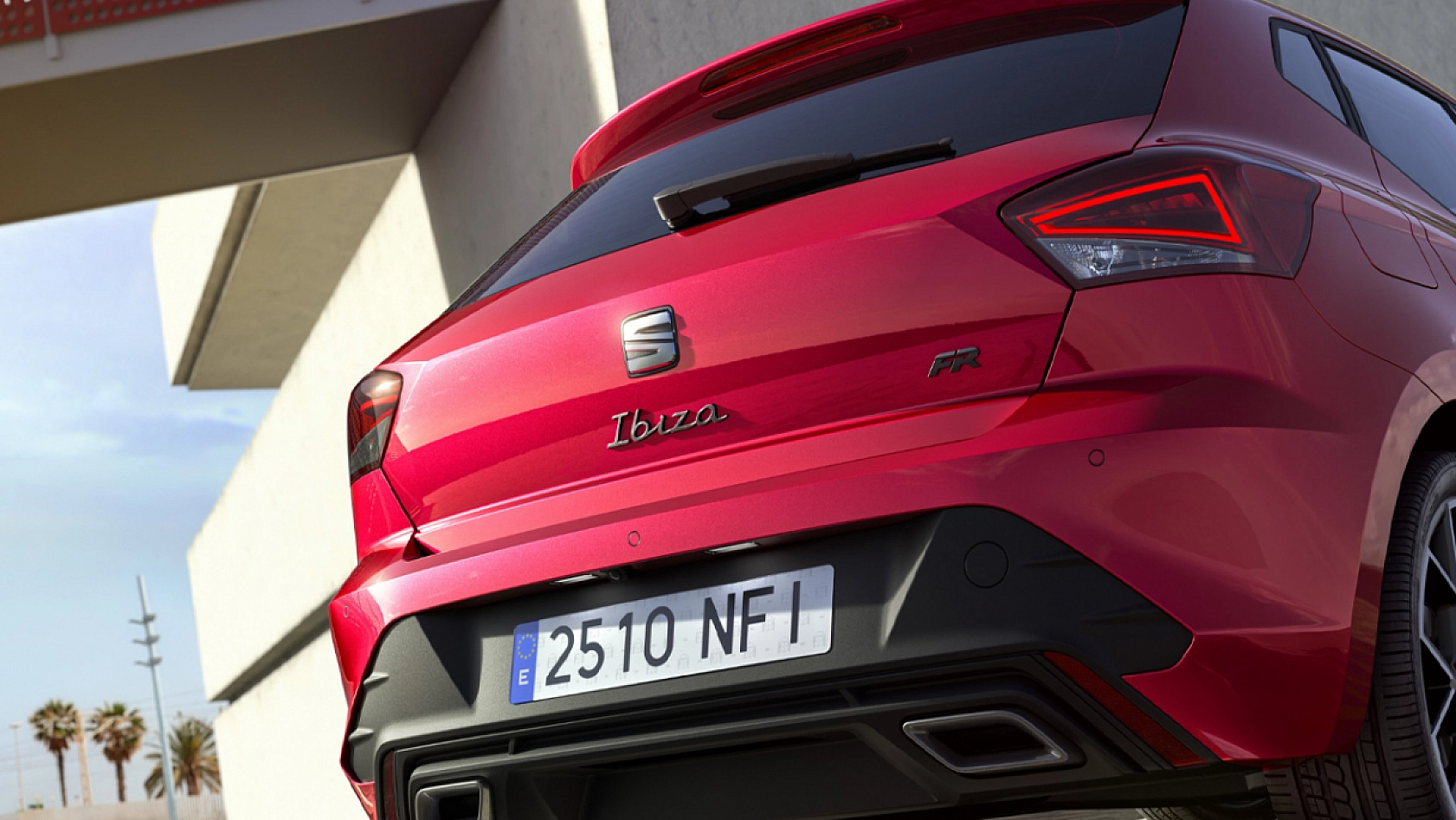 Seat Ibiza yeniden sahnede: Agresif yüz, yenilenen iç mekân