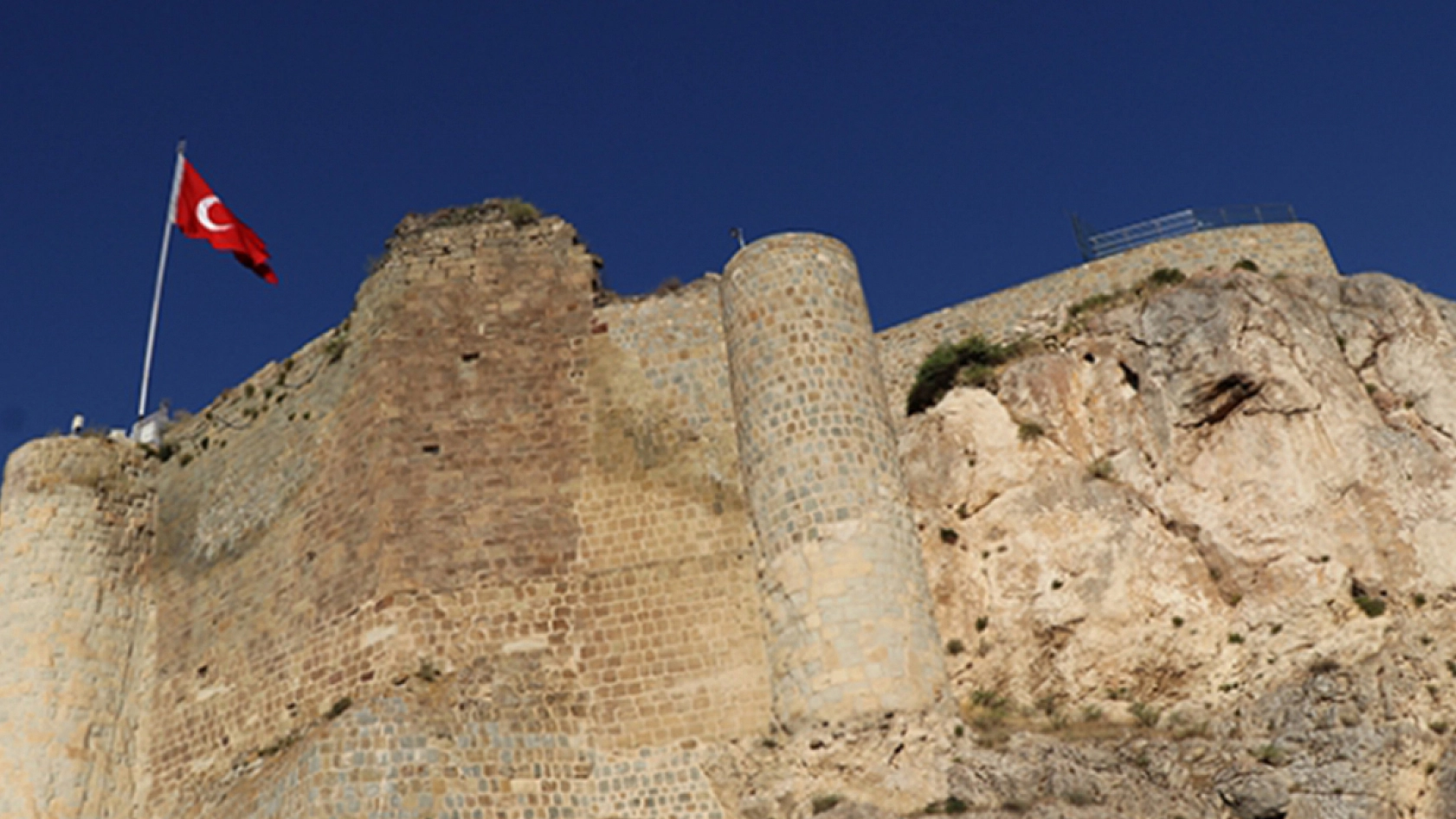 Elazığ'ın ilk mahallesi sizi geçmişe götürecek!