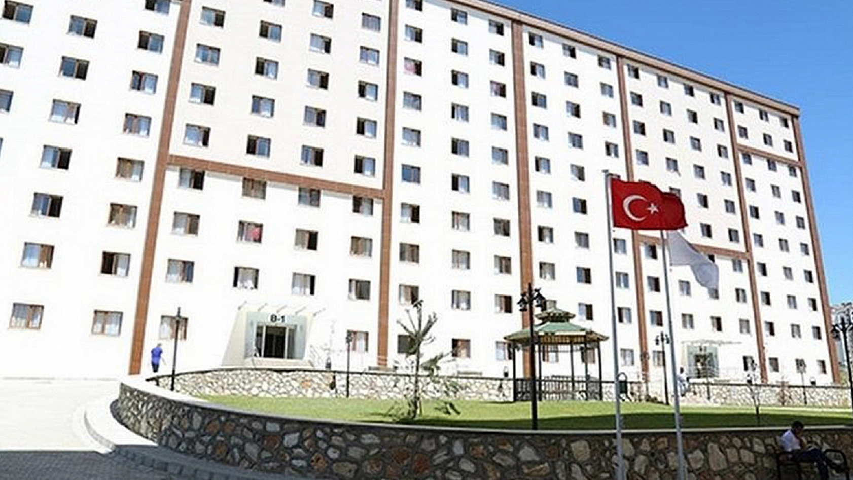 Elazığ'da KYK yurdunda bir anda çığlıklar yükseldi