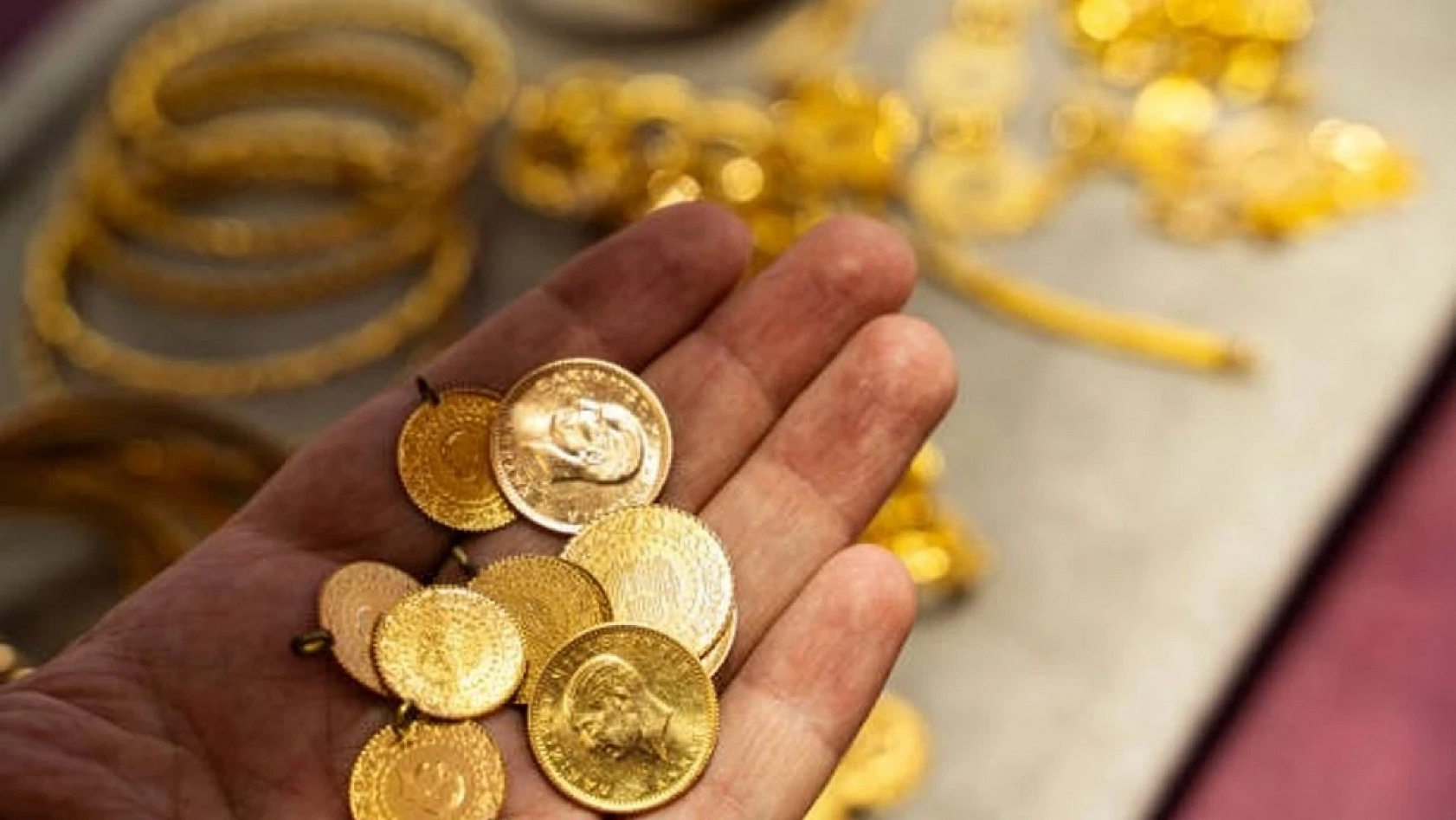 Gram altın yükseldi! Elazığ'da 10 Aralık 2024 güncel altın fiyatları ne durumda?