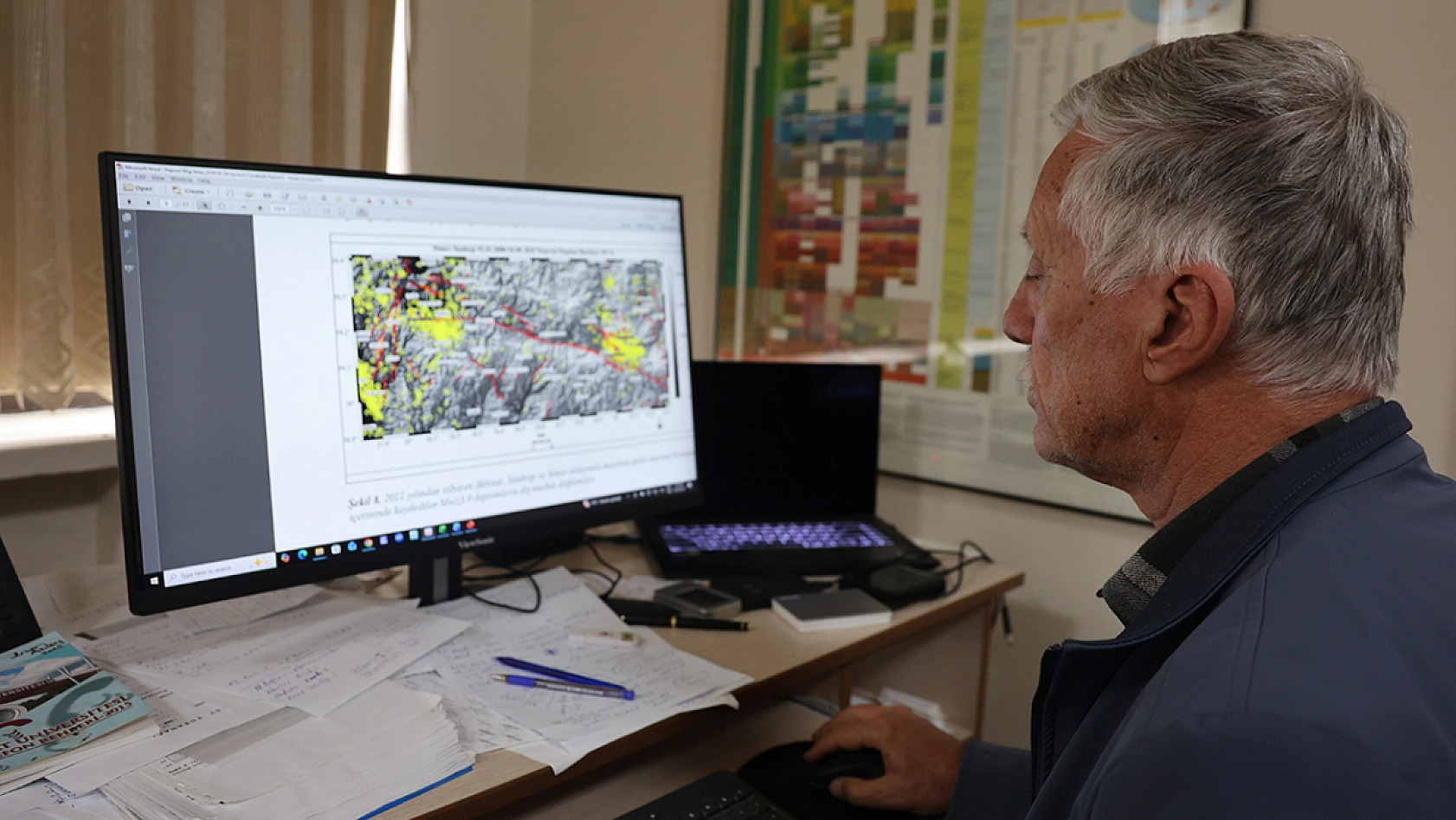 Jeoloji Uzmanı Prof. Dr. Aksoy: Bir deprem kuşağı üzerindeyiz