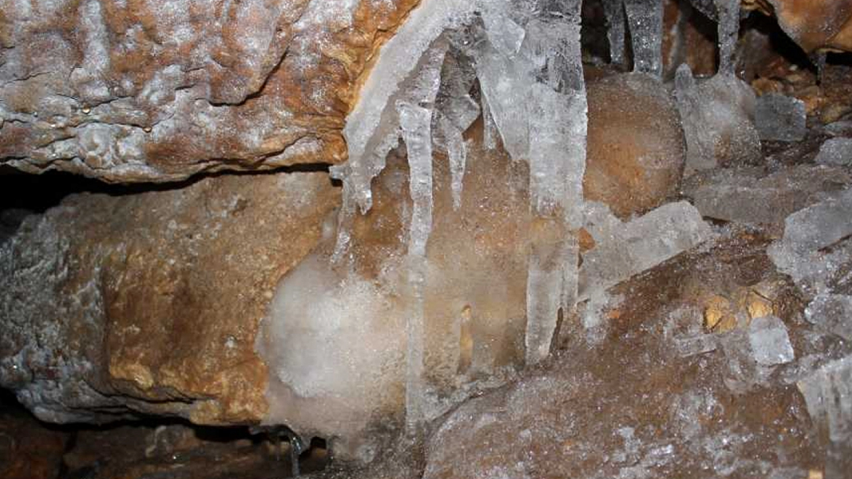 Bölgede en dikkat çeken gizem! Herkes Elazığ'da buraya akın ediyor