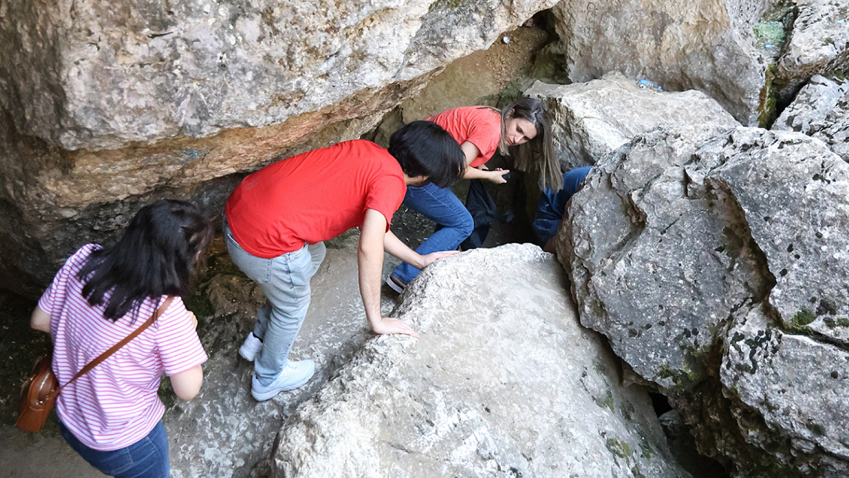 Elazığ'da sıcaktan kaçan oraya akın etti