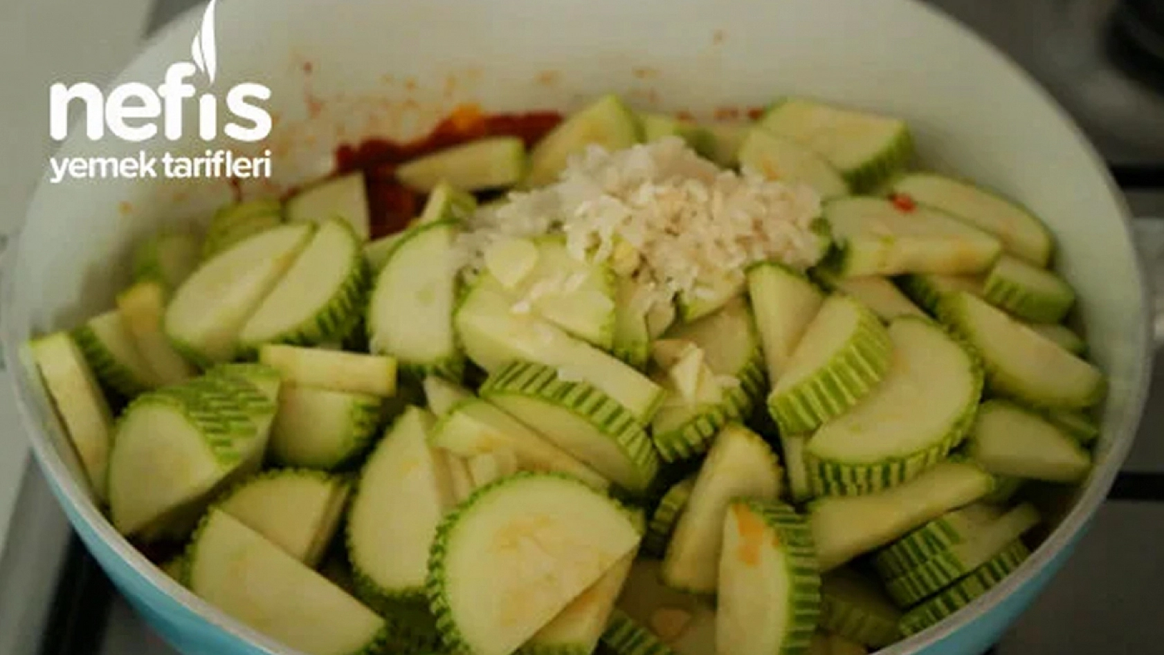 Günün iftar menüsü! Bugün ne pişirsem?