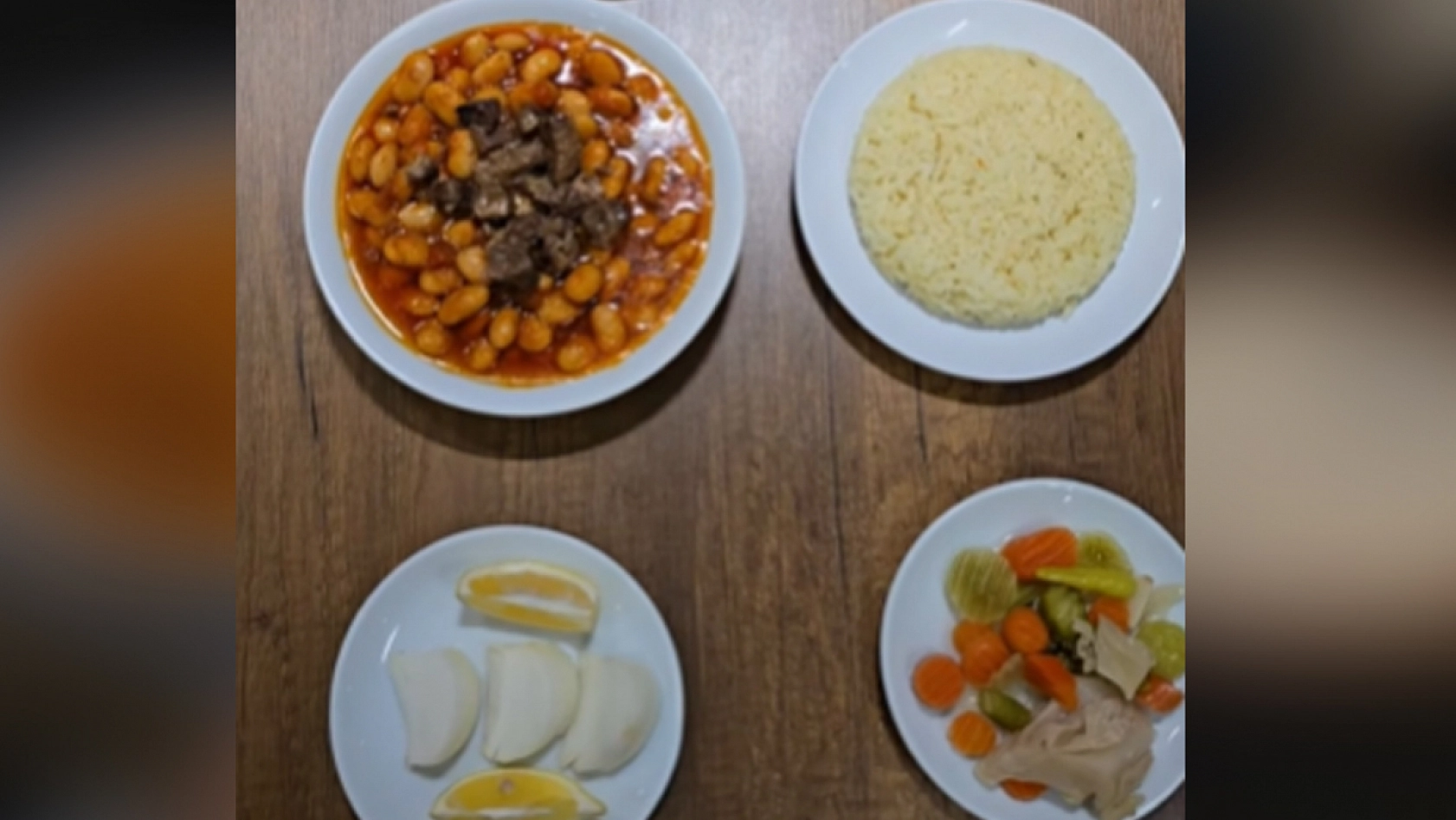 Elazığ'ın meşhur şefi yaptı yine yapacağını: Ünlülerin yediği lezzet artık Elazığ'da..