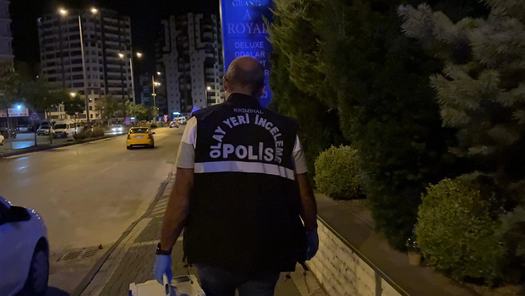 Otel odasında dehşet! Tartıştığı kadını öldürdü