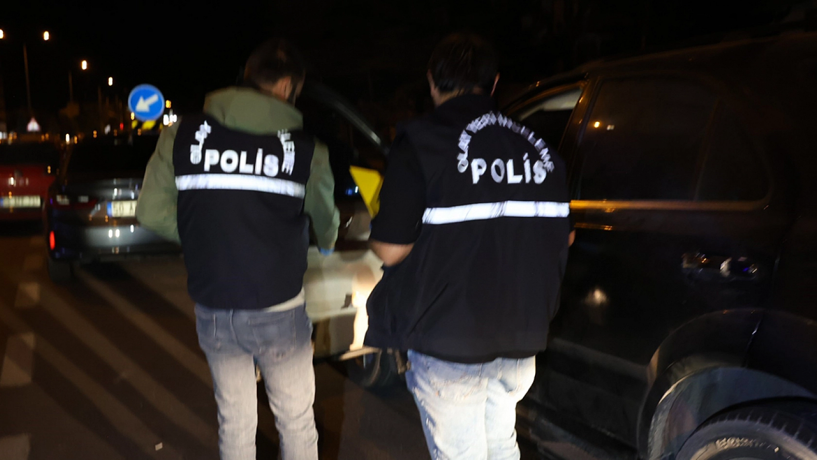 Kan donduran cinayette kaçarken yakalandılar!