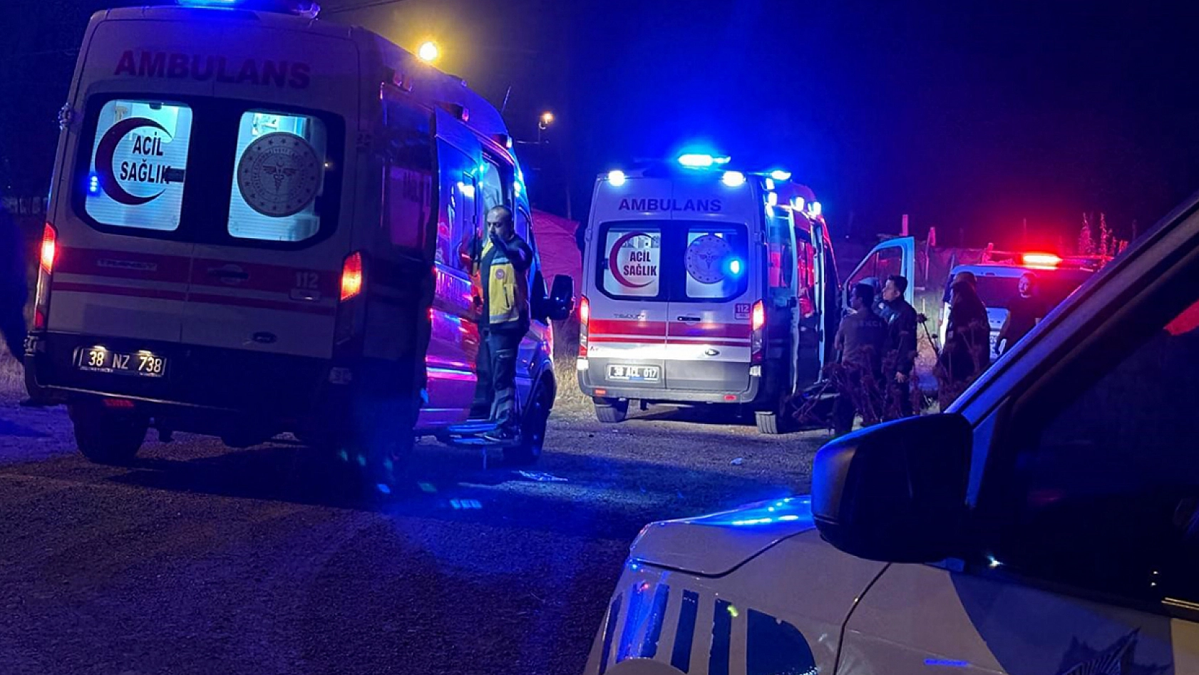 Kardeşler arasında bıçaklı kavga: 2 yaralı
