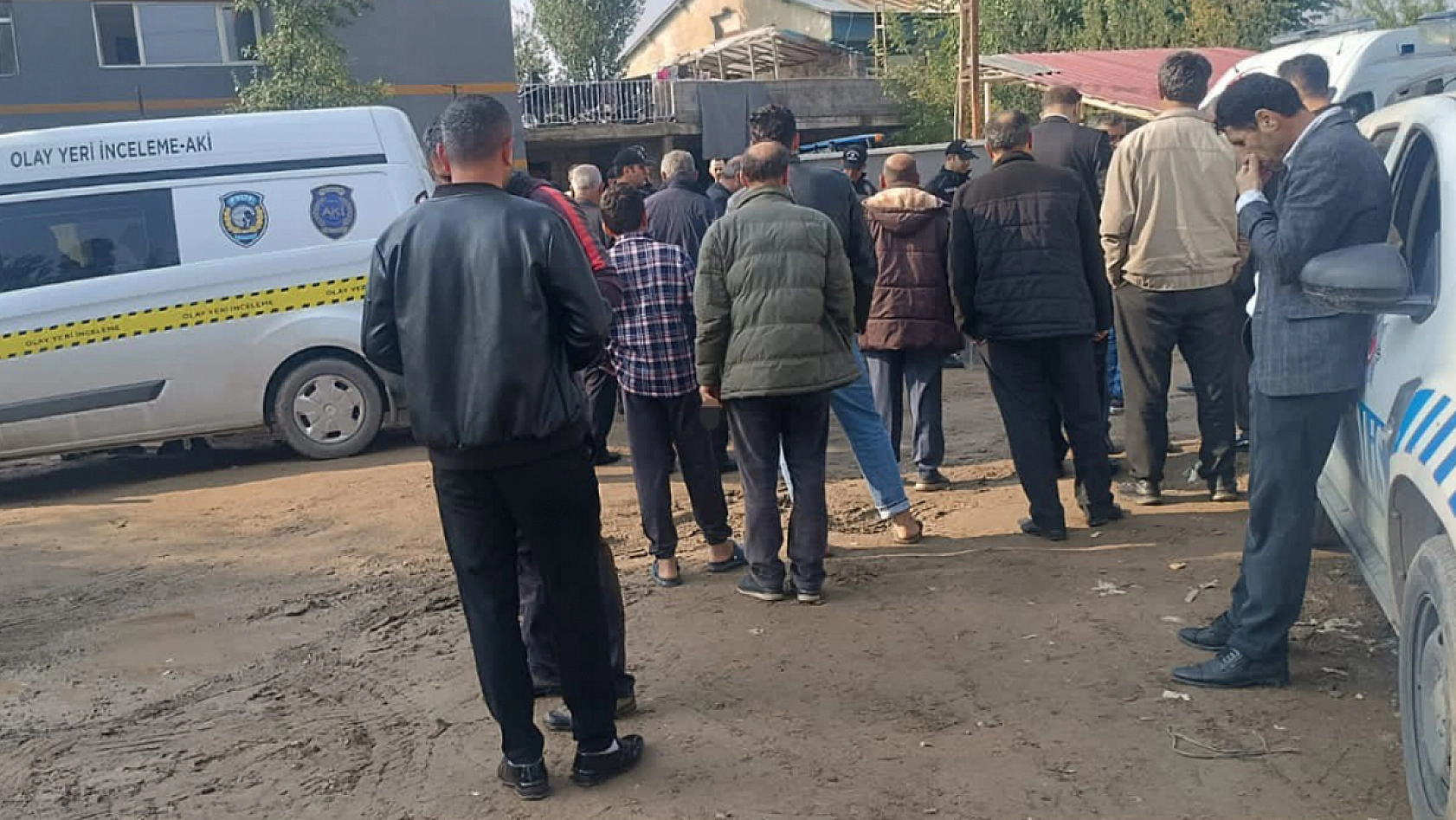 Toprak kavgası kanlı bitti: 1 ölü, 4 yaralı