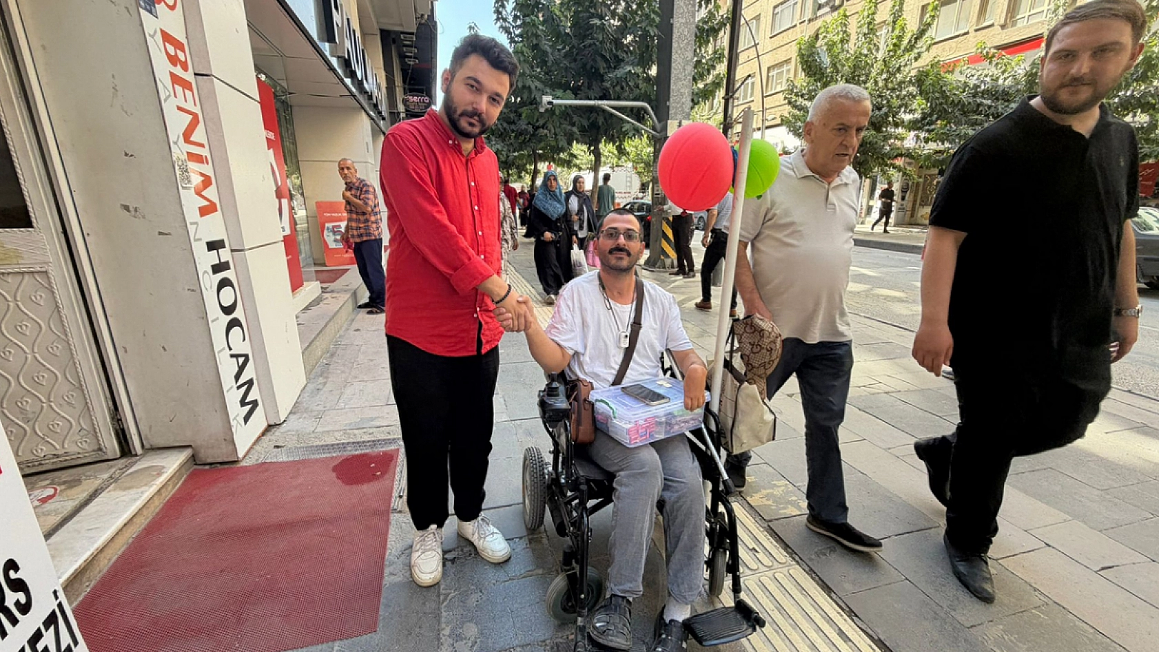 Çocuken kaza geçirdi, hayatı değişti