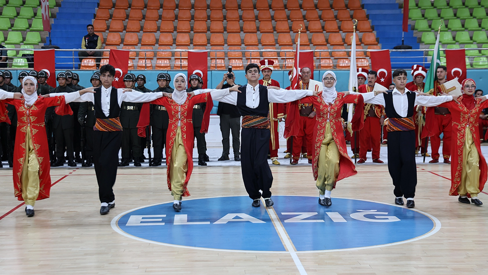 Elazığ'da 30 Ağustos coşkusu: Zafer Bayramı 104 yaşında