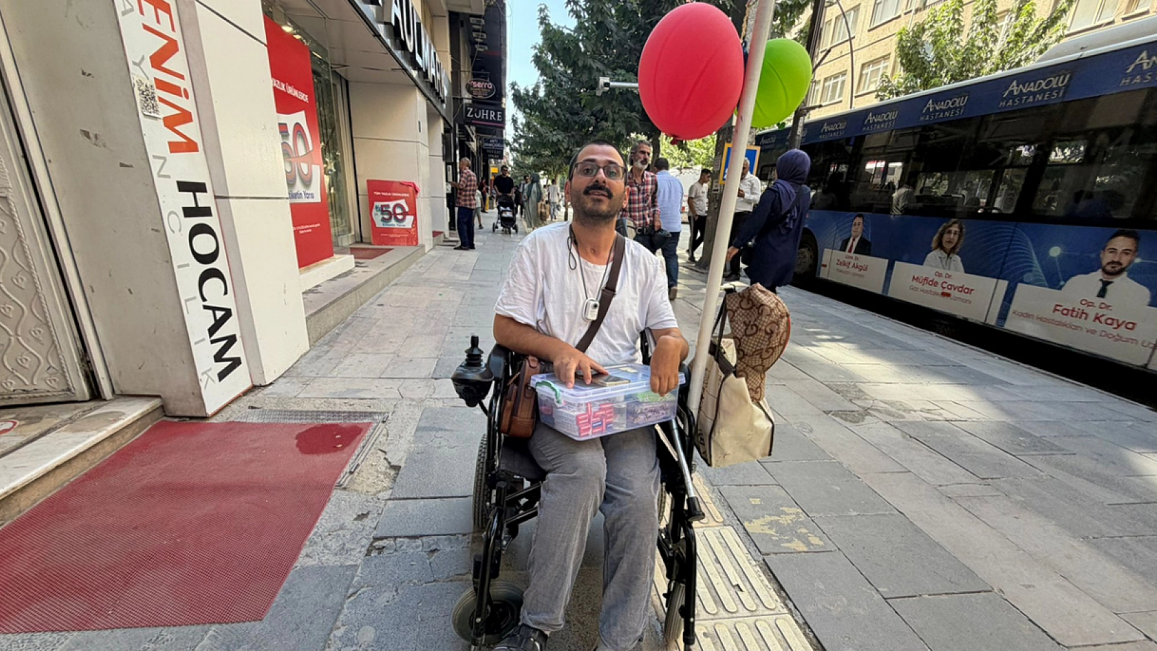 Çocuken kaza geçirdi, hayatı değişti