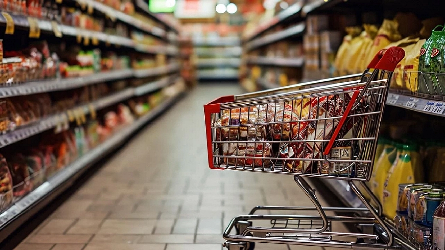 Merkez bankası paylaştı! Yılsonu enflasyon ve dolar tahmini değişti