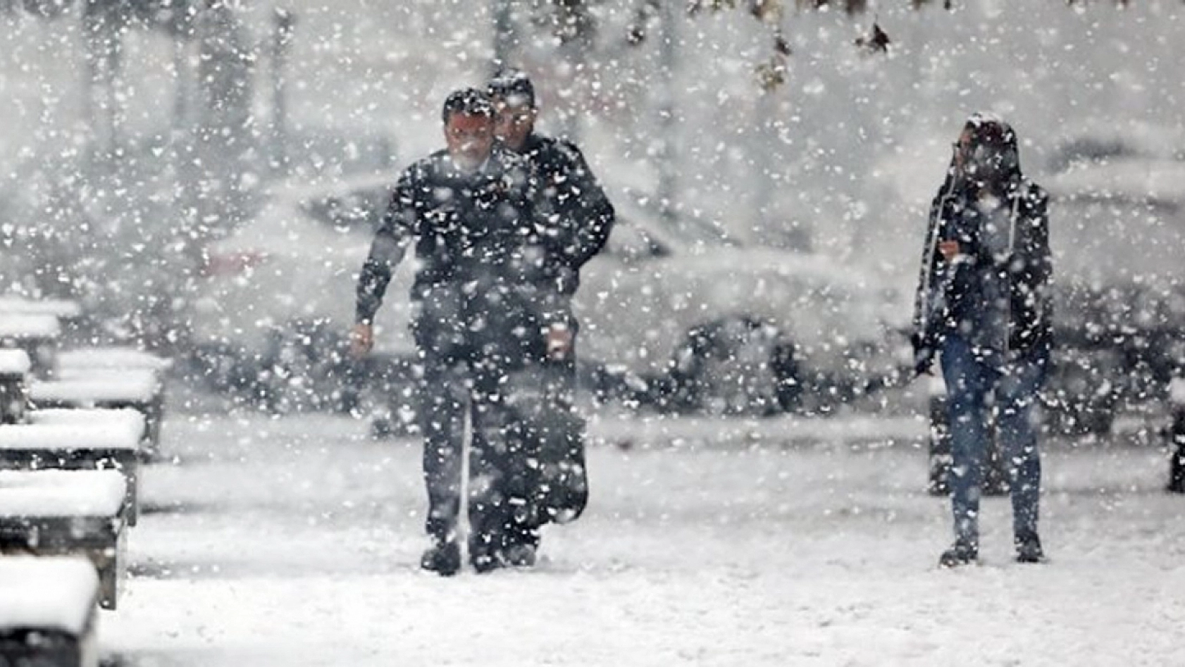 Meteoroloji'den 17 il için kuvvetli kar yağışı uyarısı