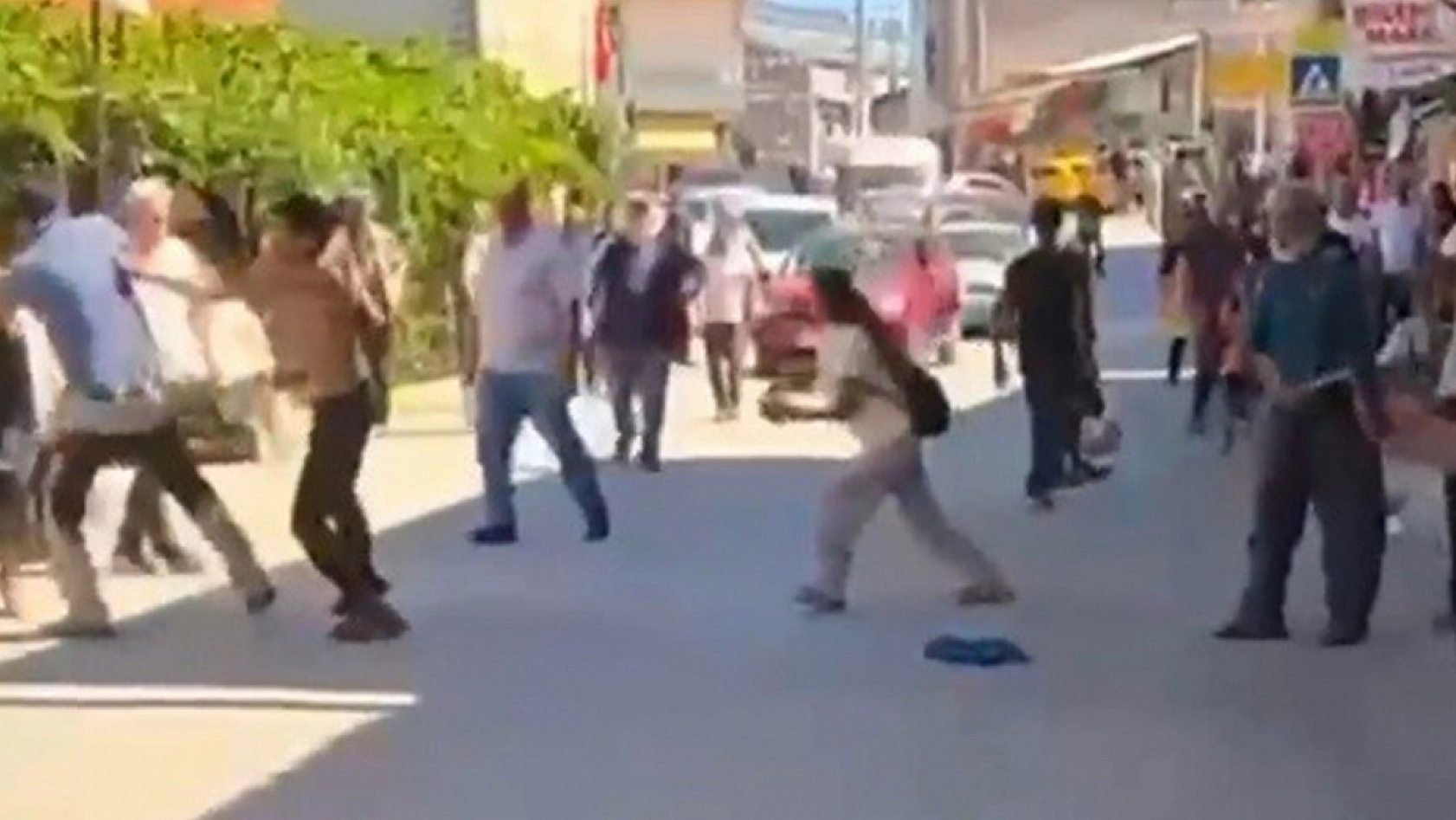 Mevsimlik işçiler arasında meydan kavgası