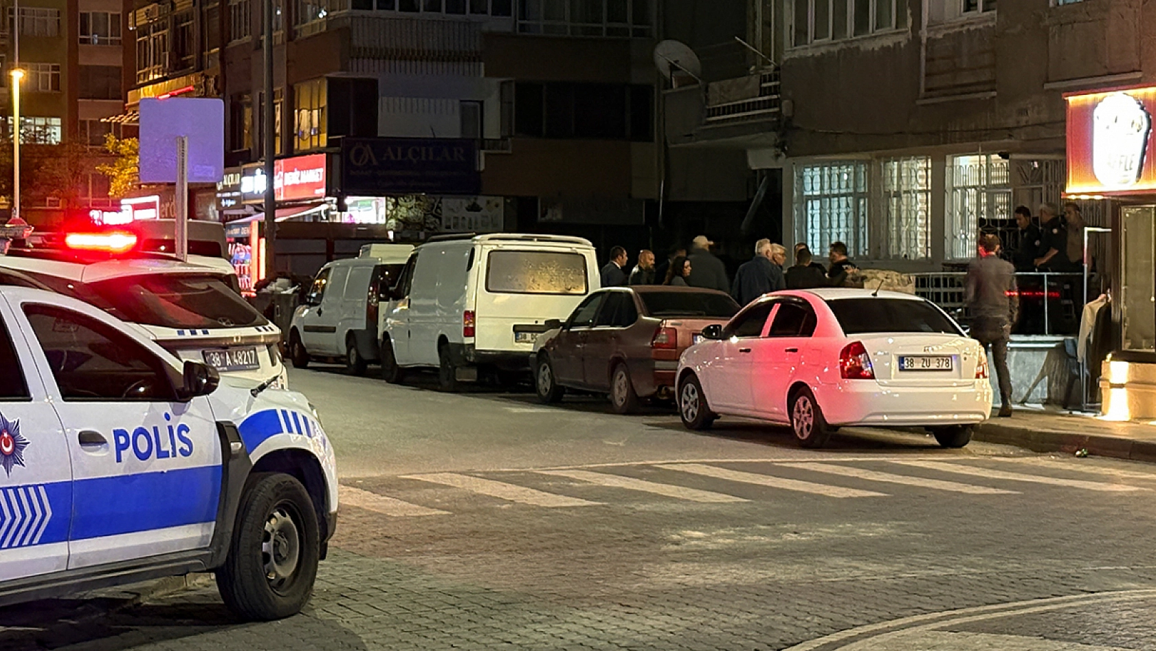 Yalnız yaşayan adam evinin tuvaletinde ölü bulundu