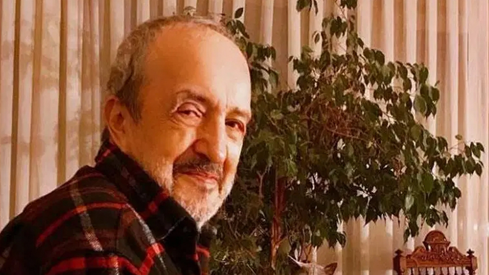 Usta oyuncu Can Kolukısa hayatını kaybetti