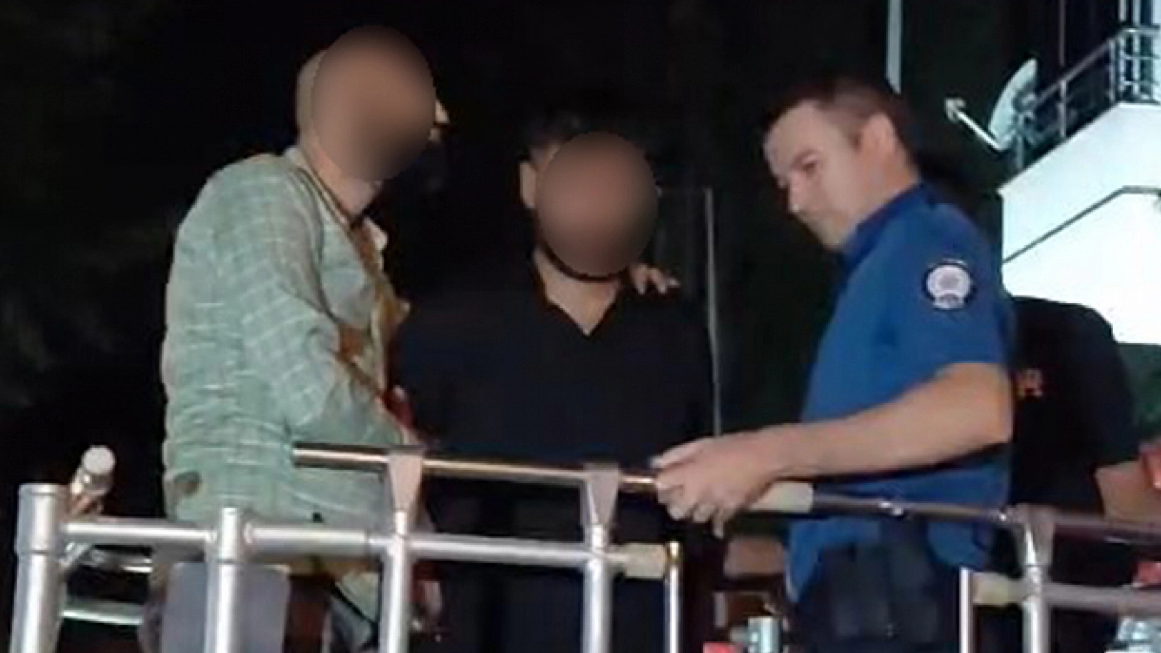 Elazığ'da kan donduran cinayetin zanlısı itfaiye merdiveniyle yakalandı