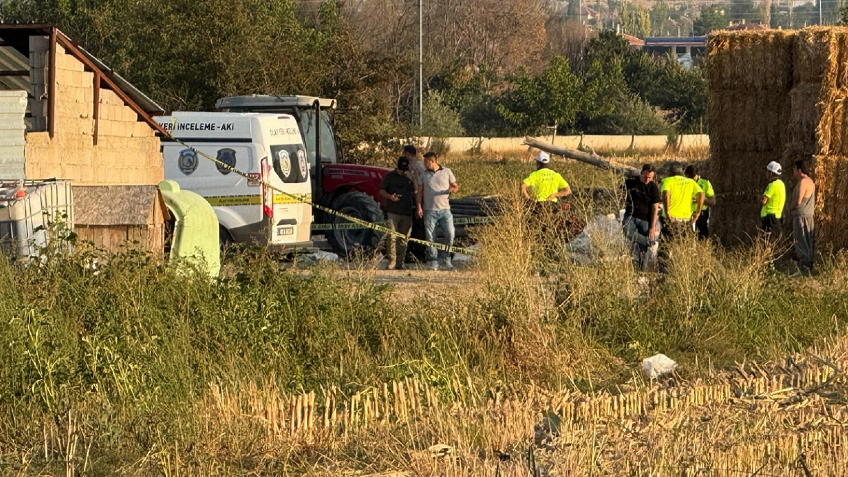 Traktörün altında kalan 4 yaşındaki çocuk hayatını kaybetti