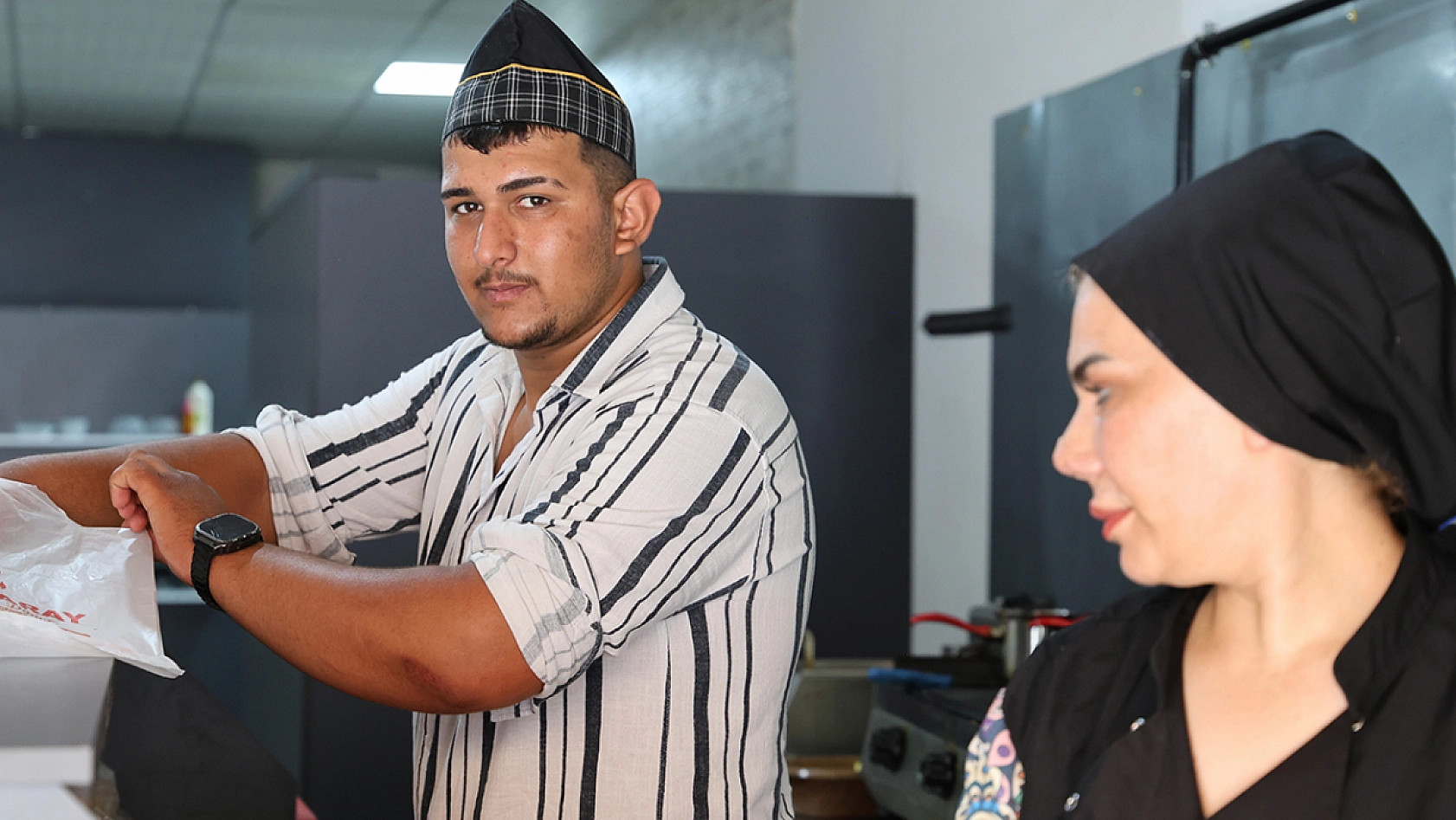 Elazığ'da kadın girişimci döner tezgahının başına geçti