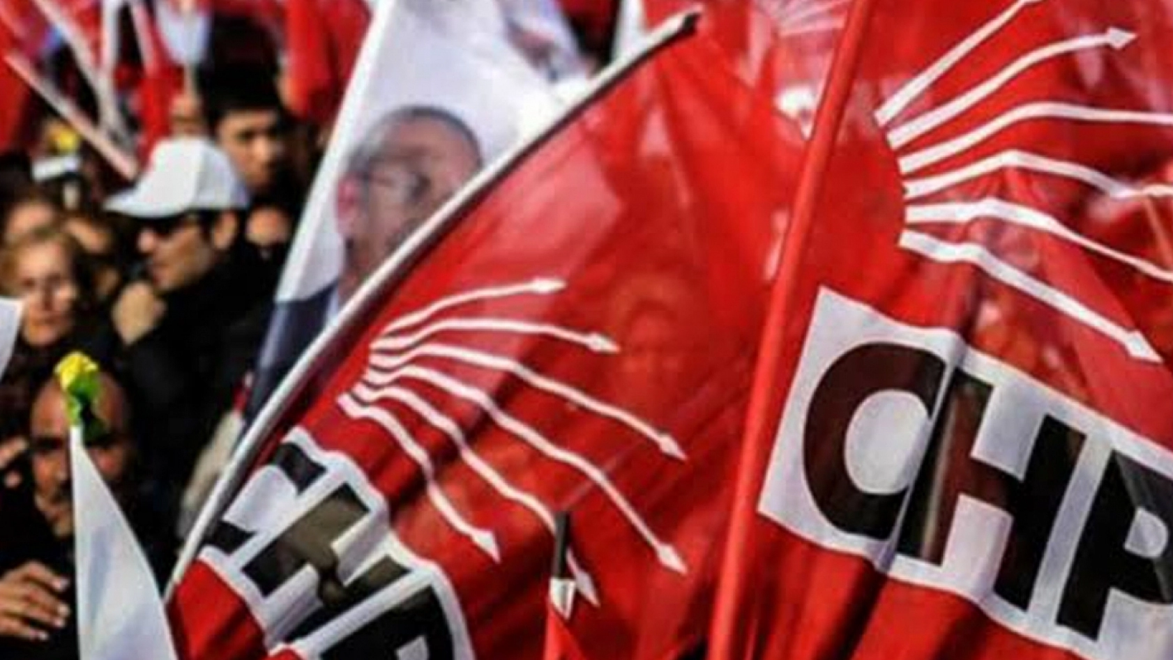 CHP'den bir istifa daha geldi