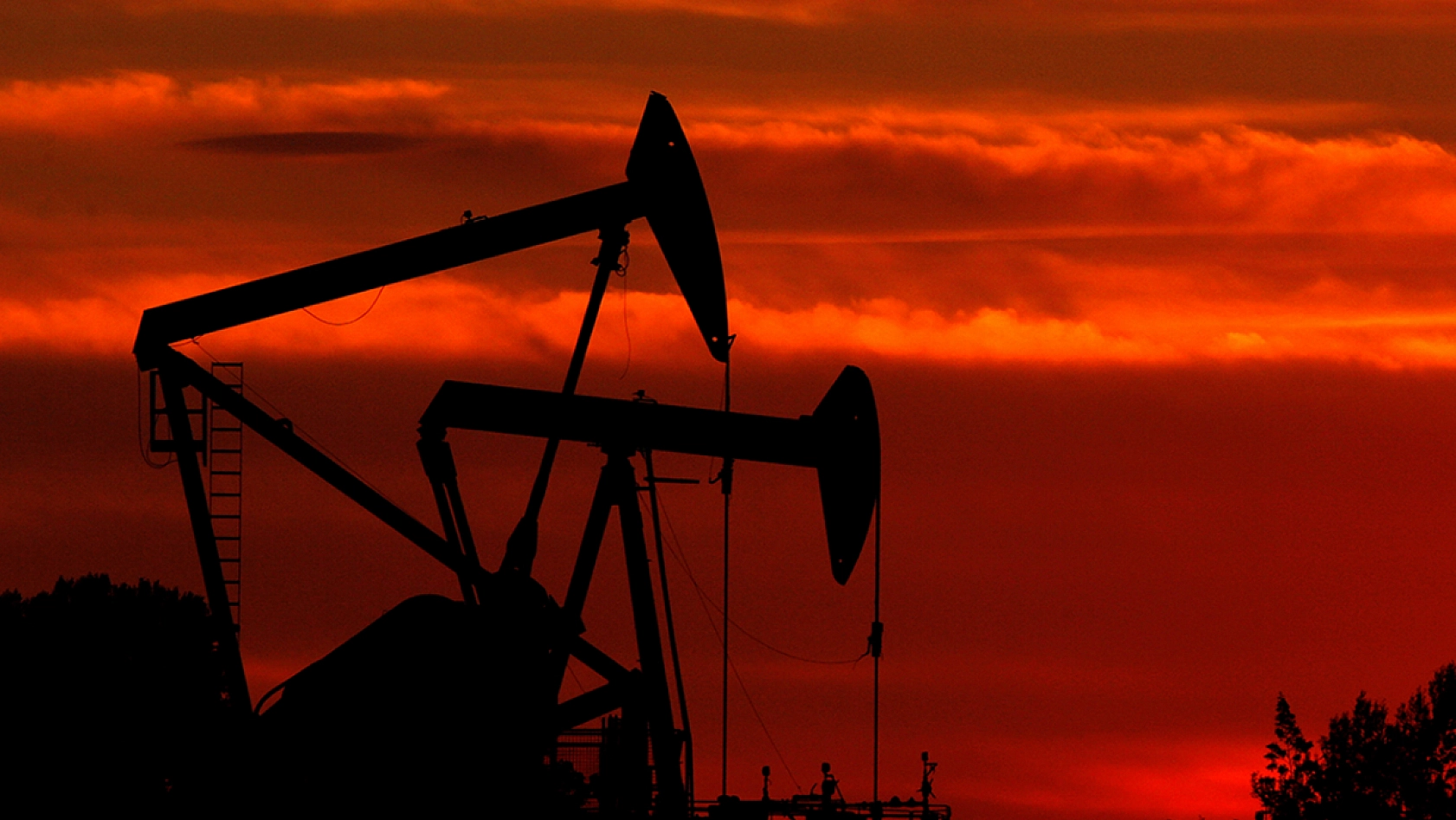 Petrol fiyatlarında yüksek gerilim! Yeni bir enflasyon dalgası mı geliyor?