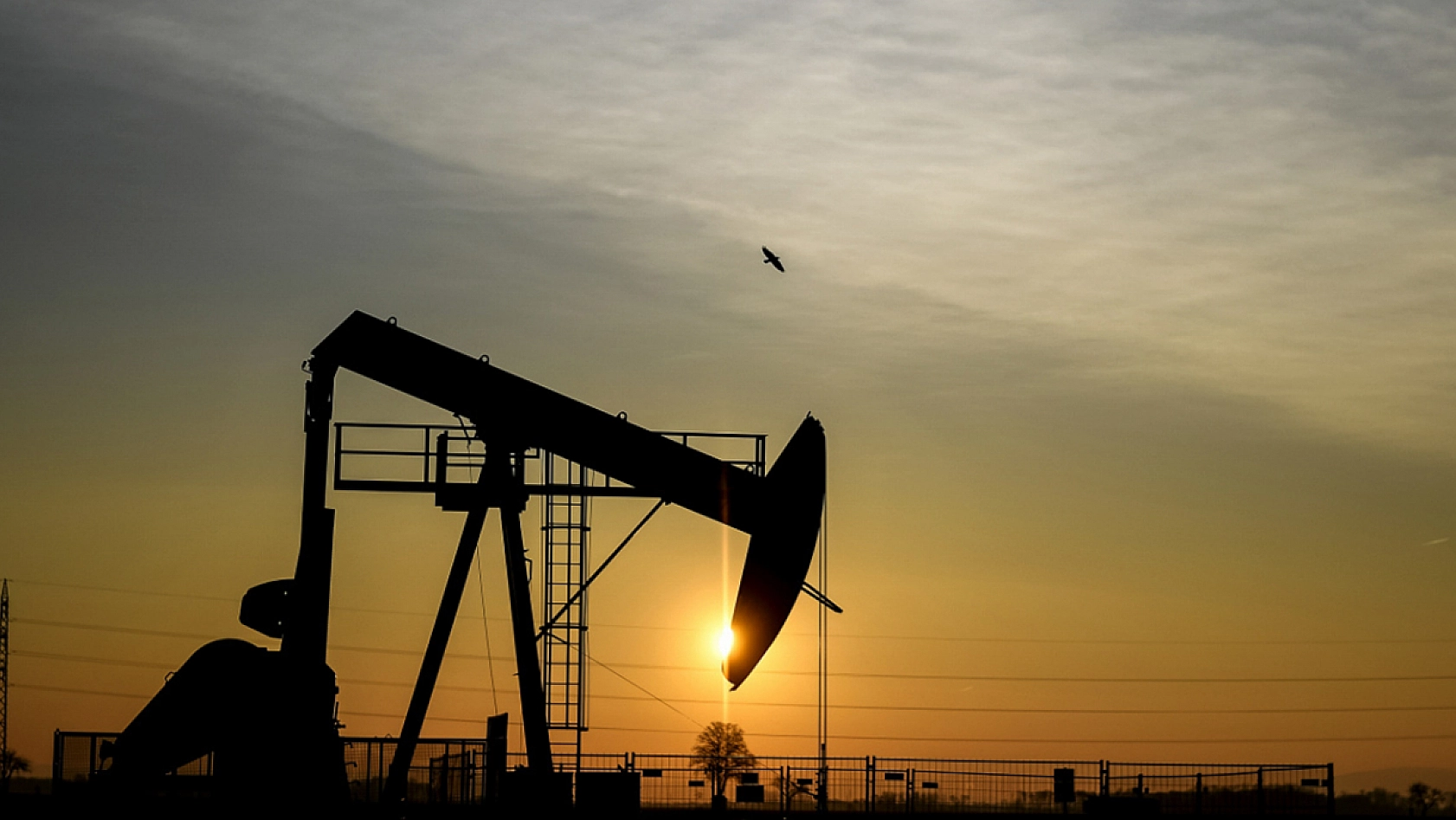 Petrol fiyatlarında yüksek gerilim! Yeni bir enflasyon dalgası mı geliyor?