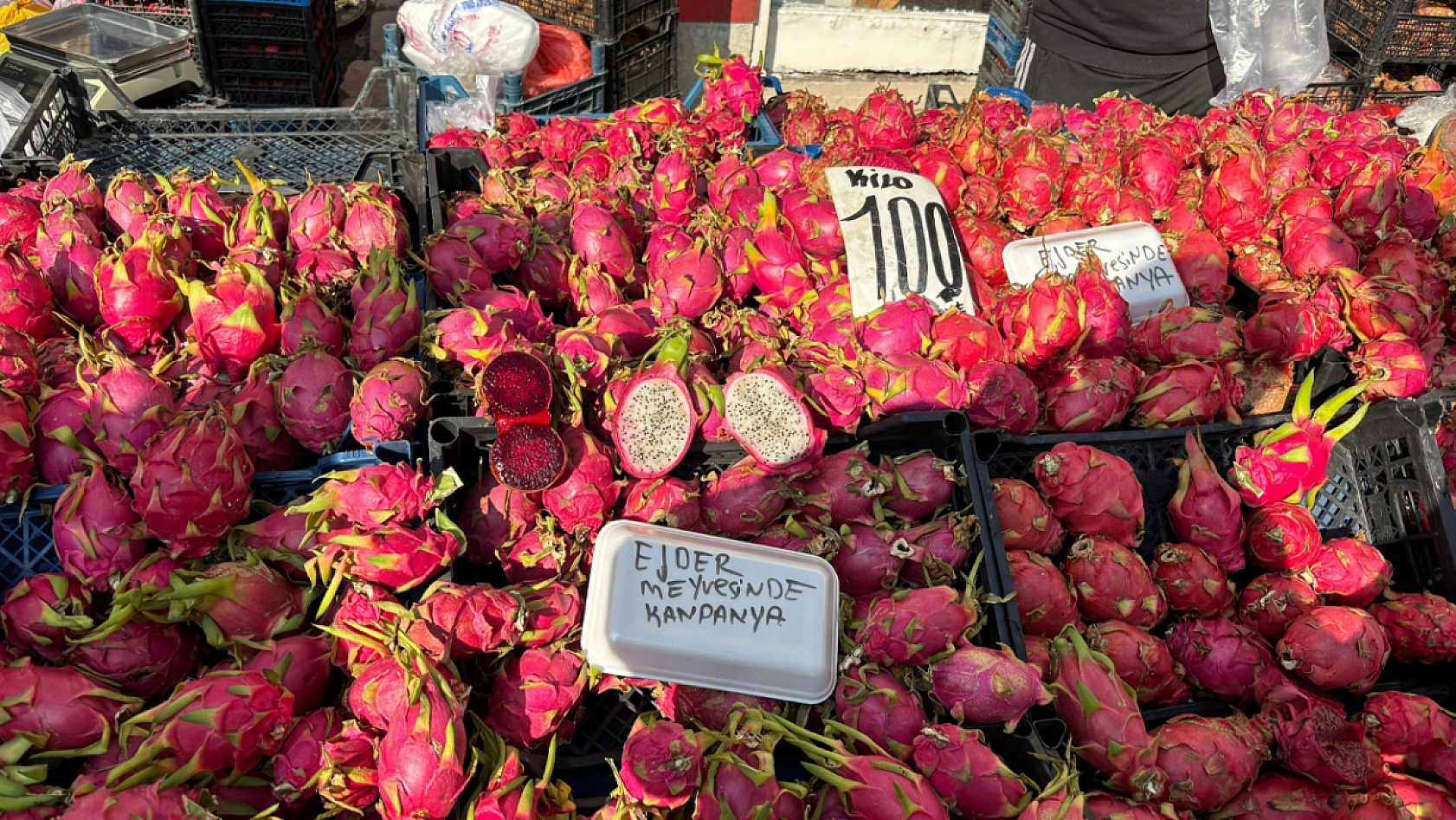 Elazığ semt pazarlarında fiyatlar düştü mü?