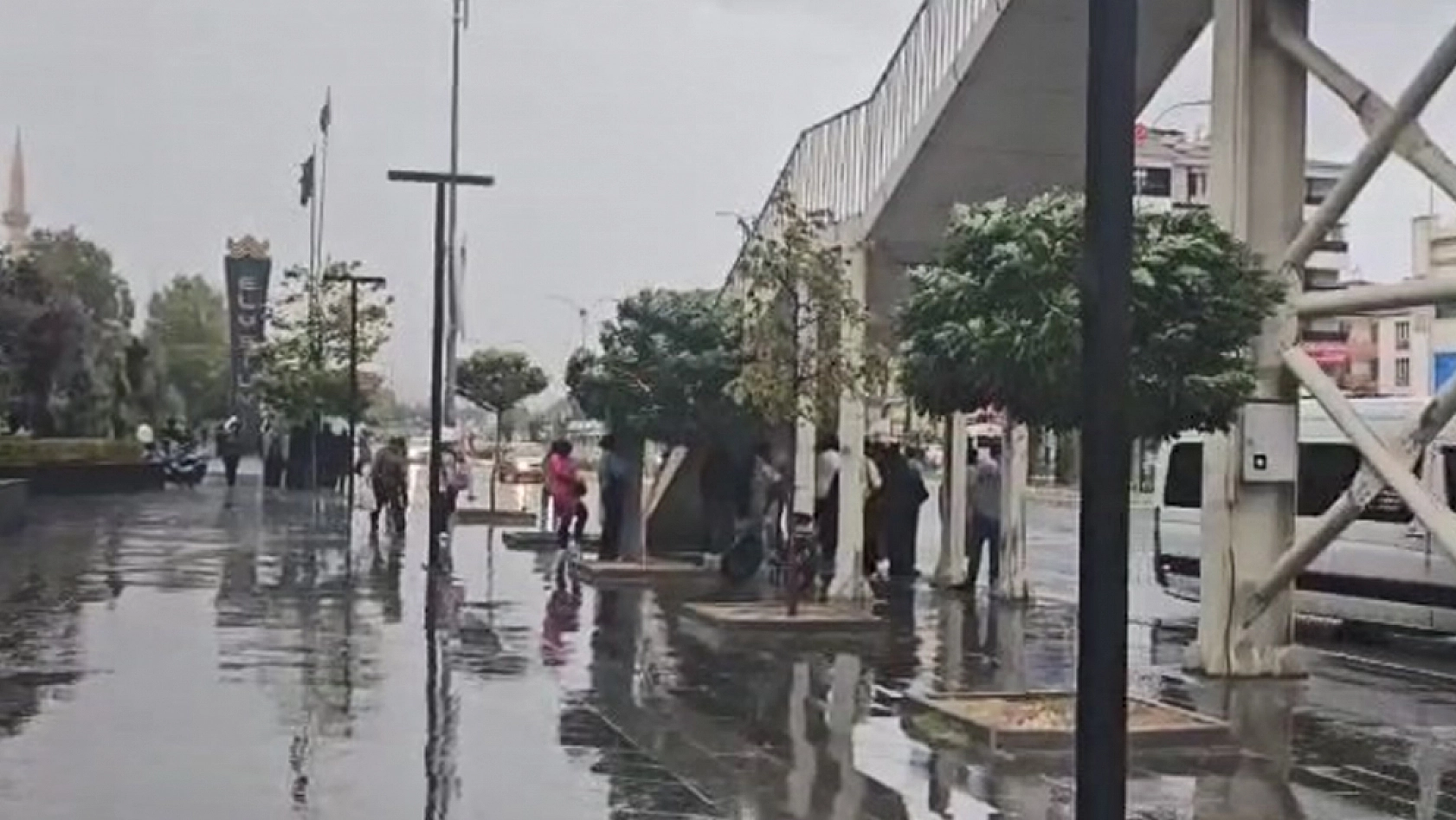 Elazığlılar şemsiyesiz dışarı adım atmayın! Sağanak etkili olacak