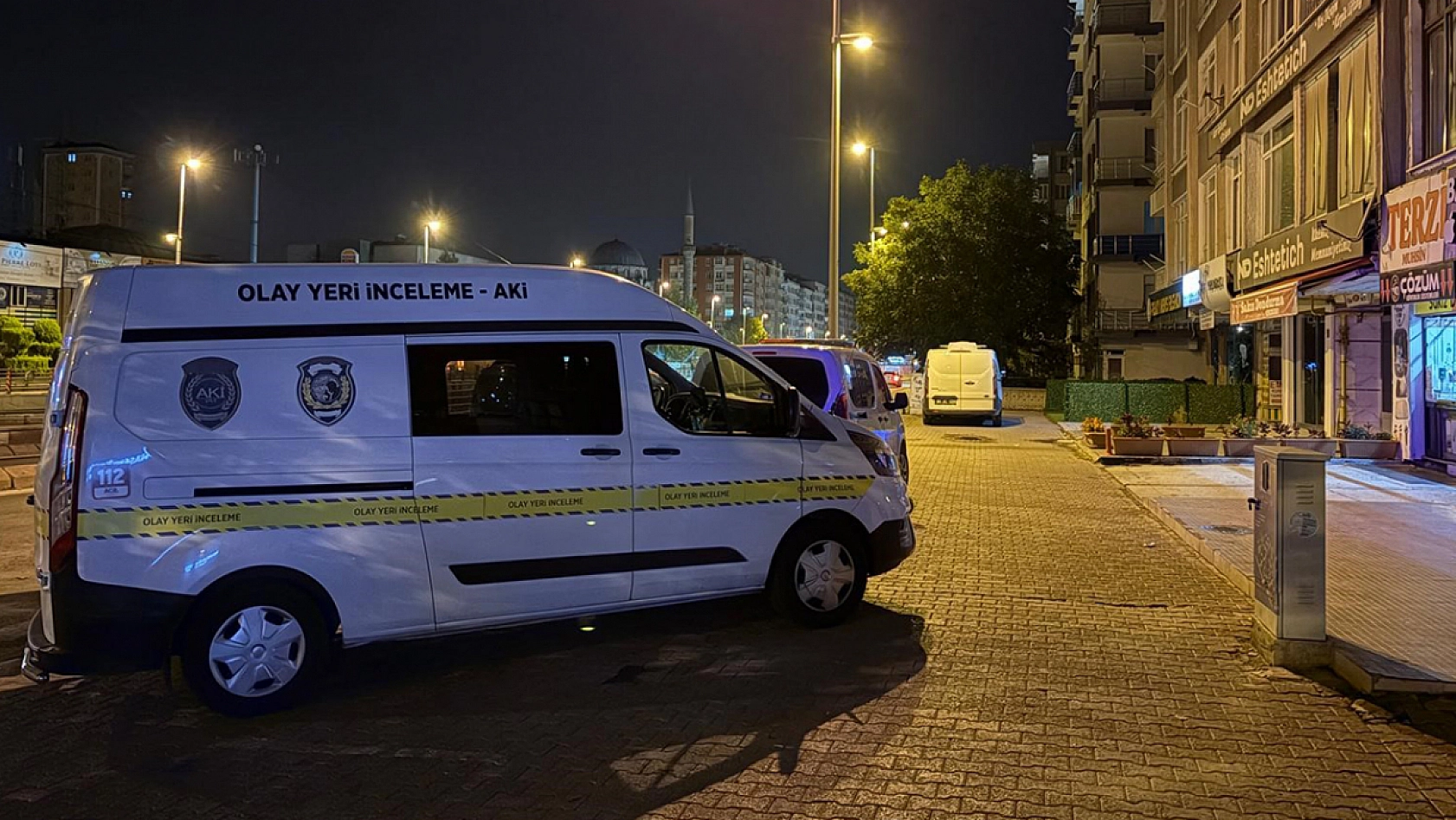 Şüpheli ölüm: 55 yaşındaki adam evinde ölü bulundu