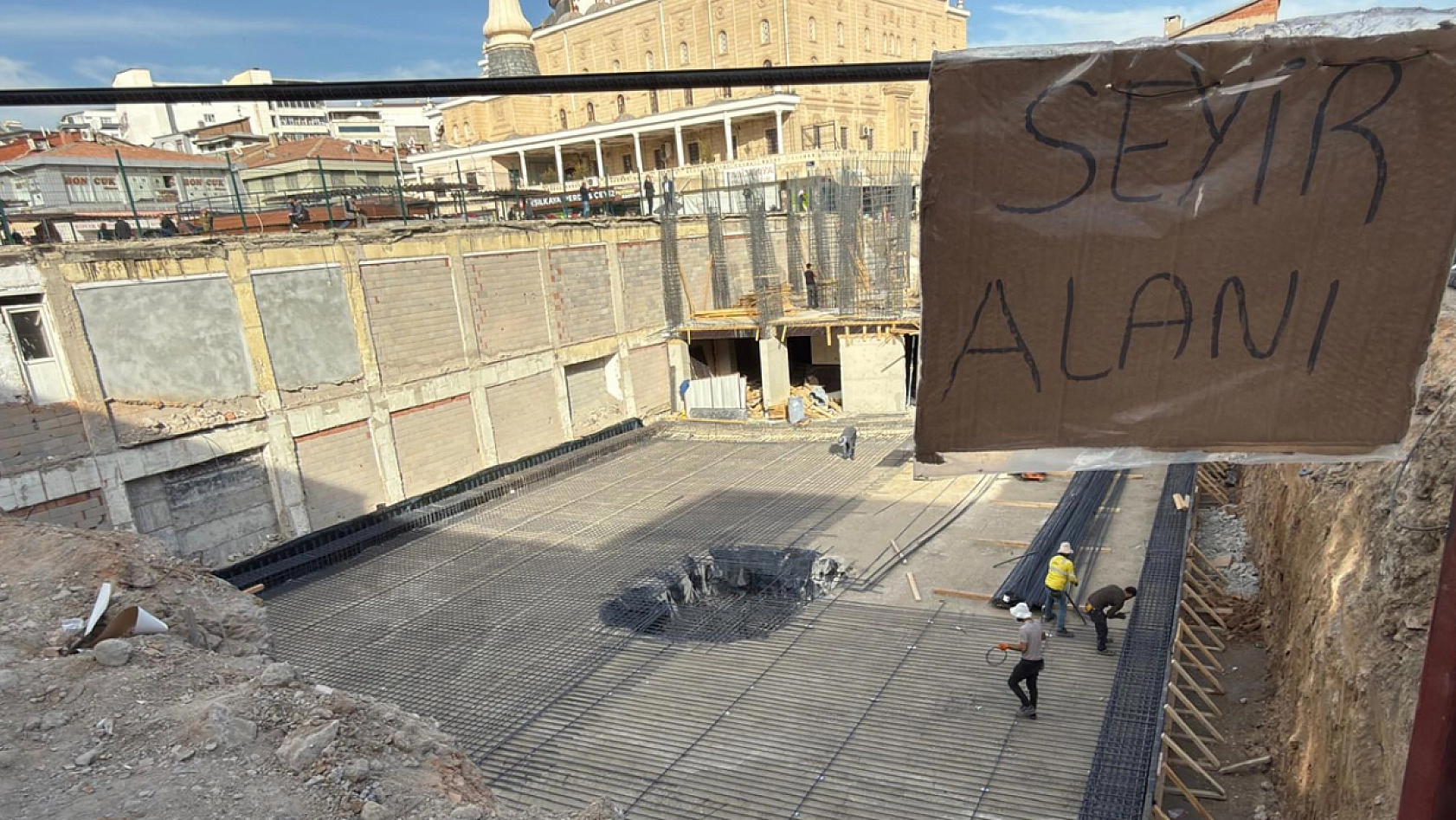Elazığ'da meraklılarına özel 'Seyir alanı'