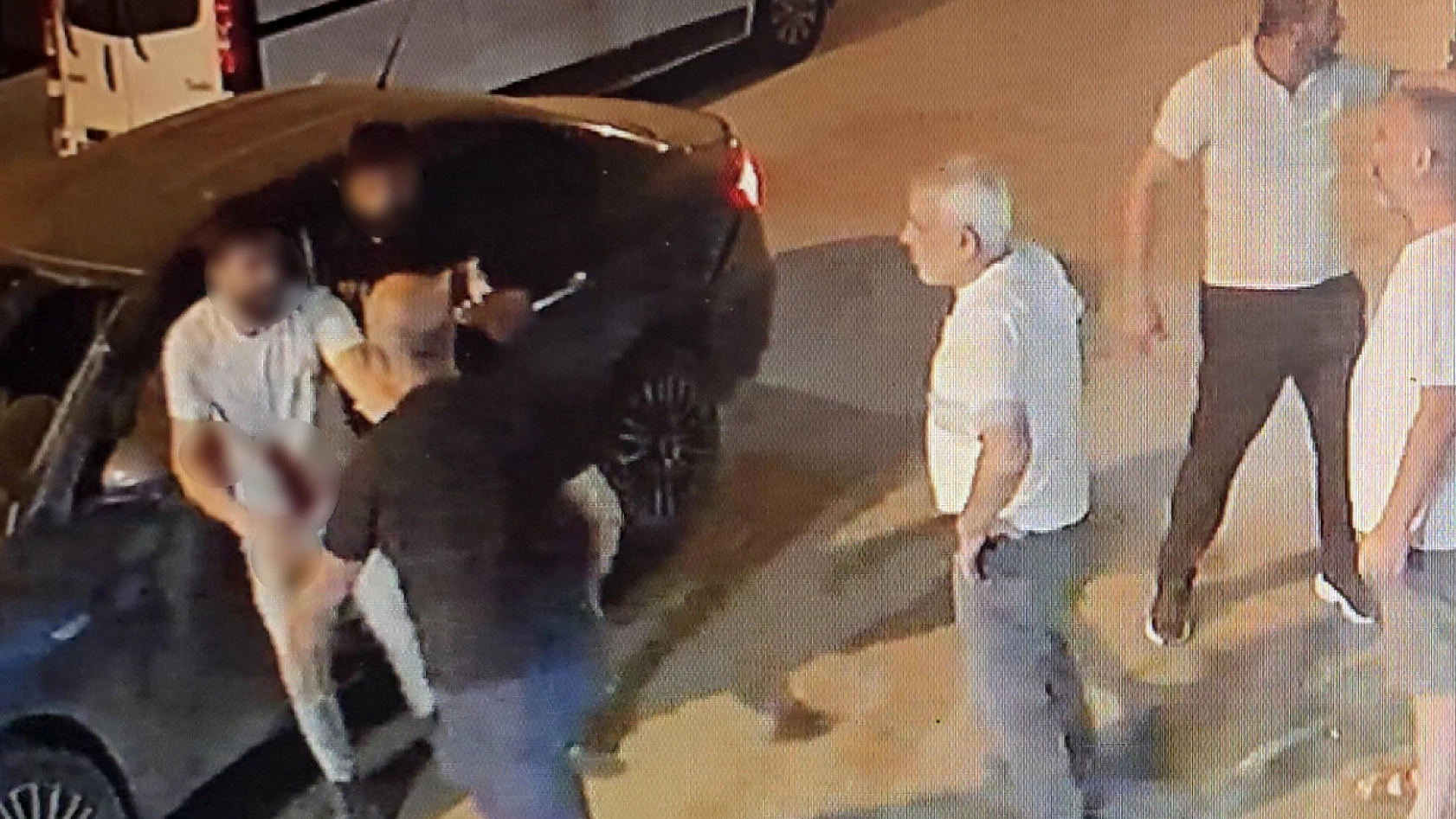 2'si ağır 5 kişinin yaralandığı kavganın dehşete düşüren görüntüleri ortaya çıktı