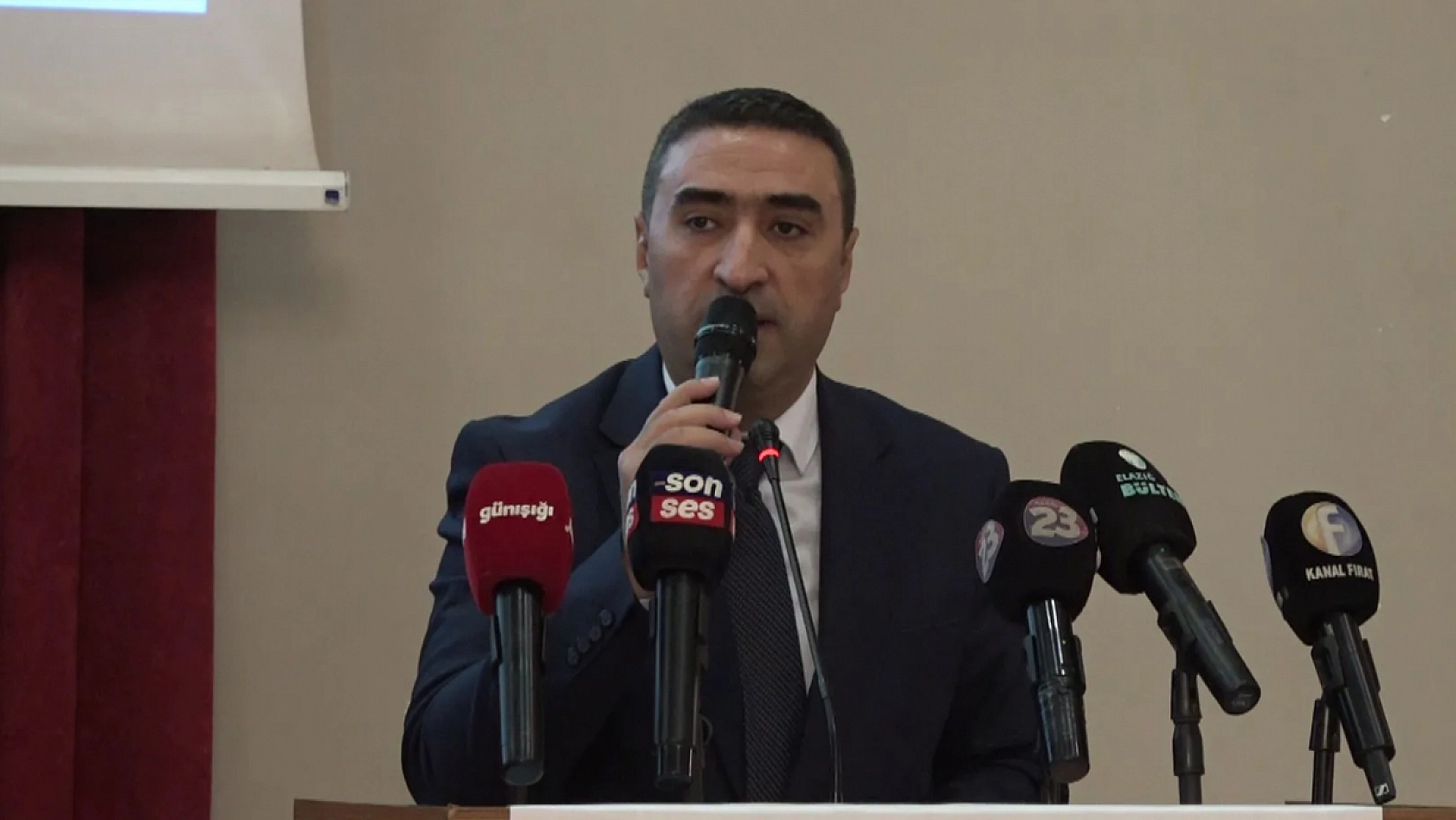 Gökhan Arpa Yeniden HAK-İŞ Hizmet-İş Elazığ Şube Başkanı seçildi