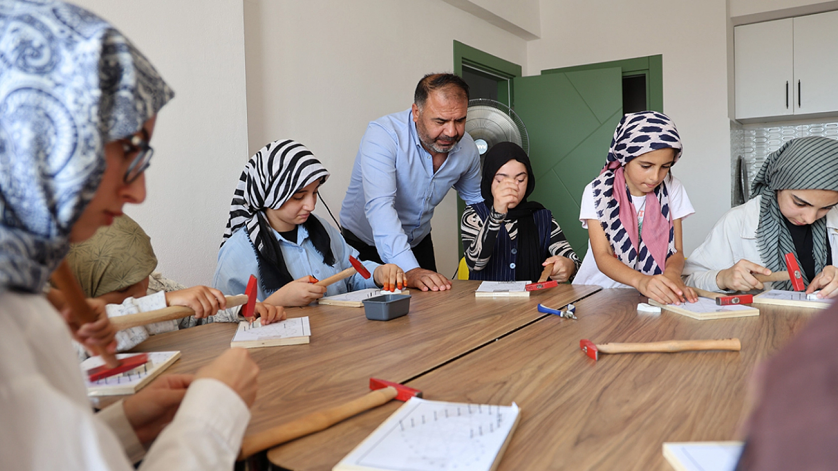 Elazığ'da Kur'an Kursu'nda filografi sanatı etkinliği