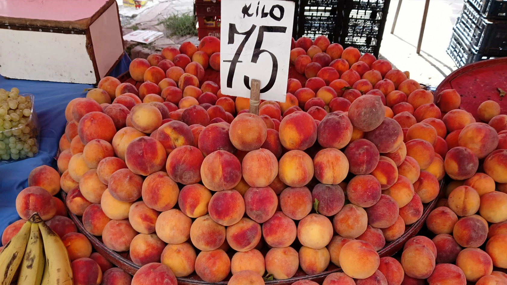 Elazığ semt pazarında güncel fiyatlar
