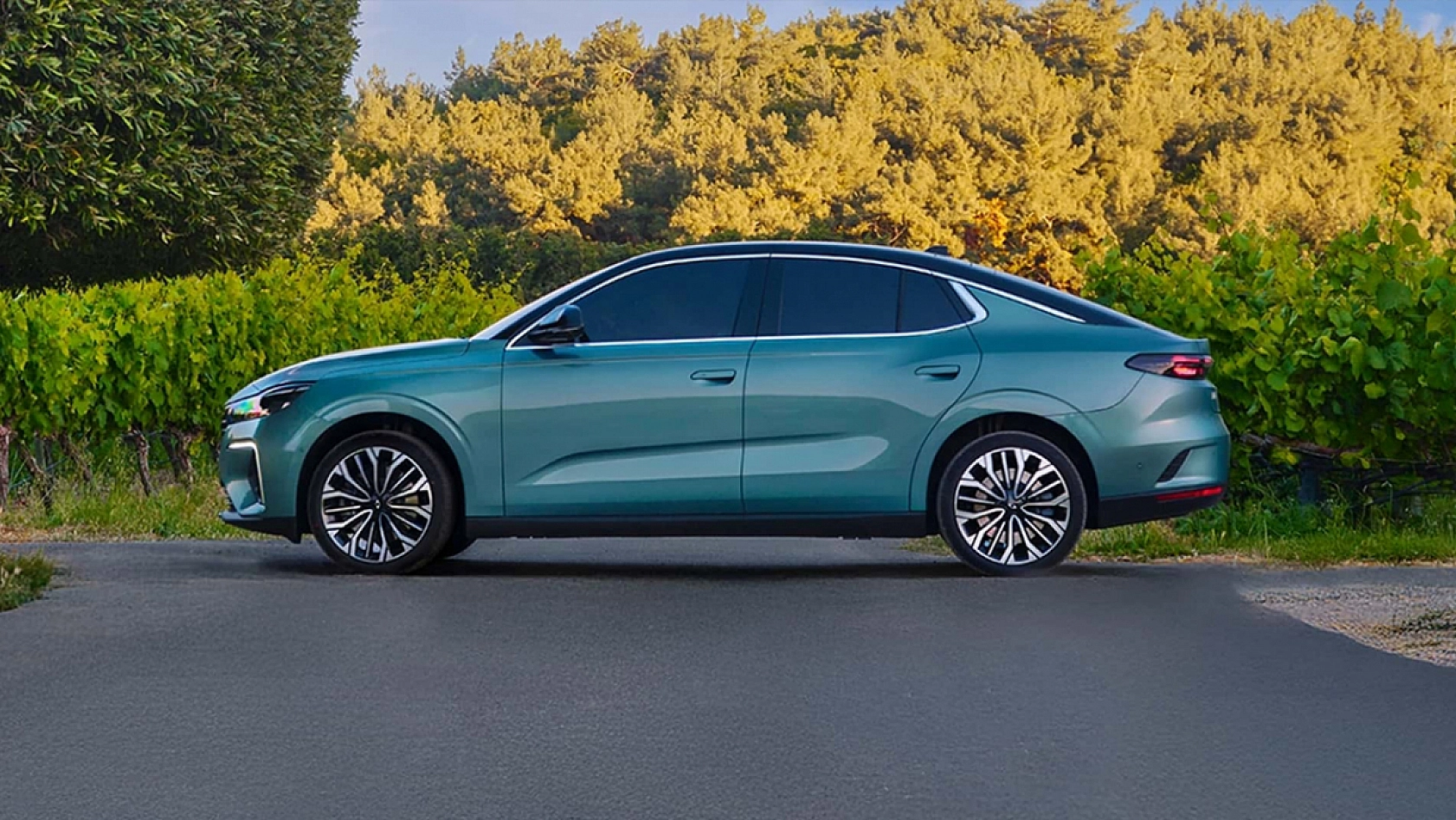 TOGG T10F'in fiyatları açıklandı