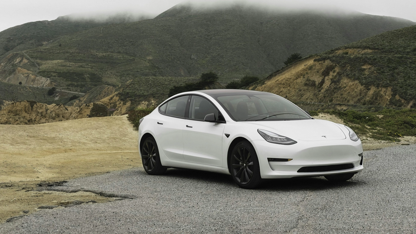 Tesla'nın ekranında yeni bir çağ: Görenler şaşkına döndü