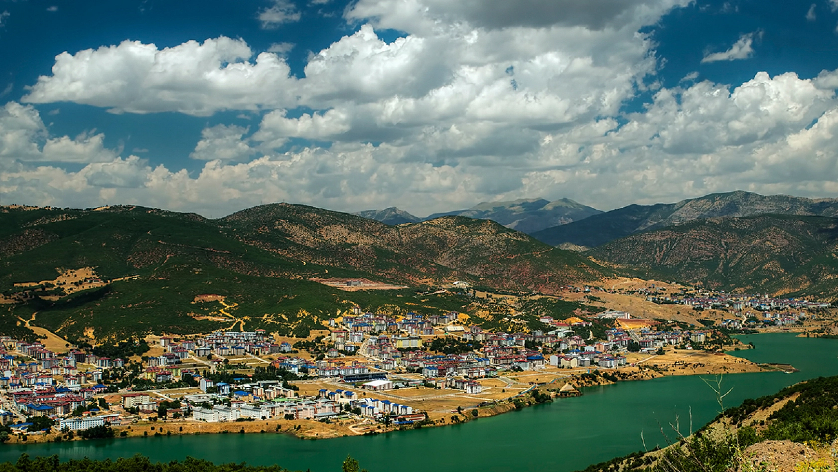 TÜİK Elazığ'da trafiğe kayıtlı araç sayısını açıkladı