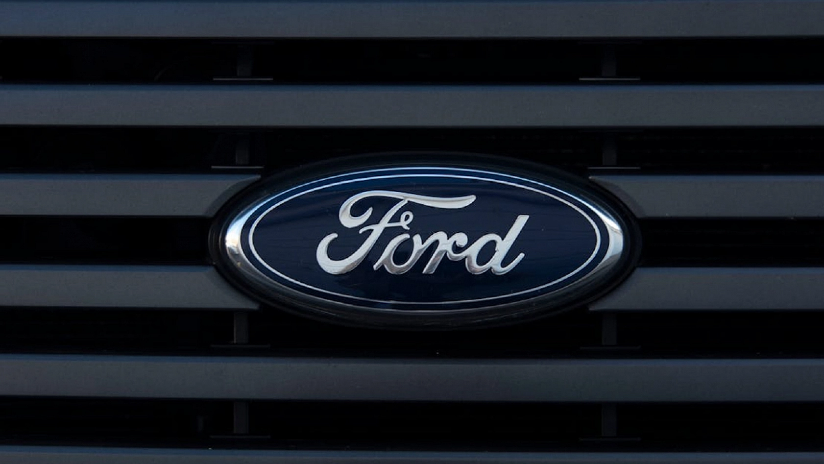 Otomotiv dünyası şokta: Ford'dan beklenmedik karar!