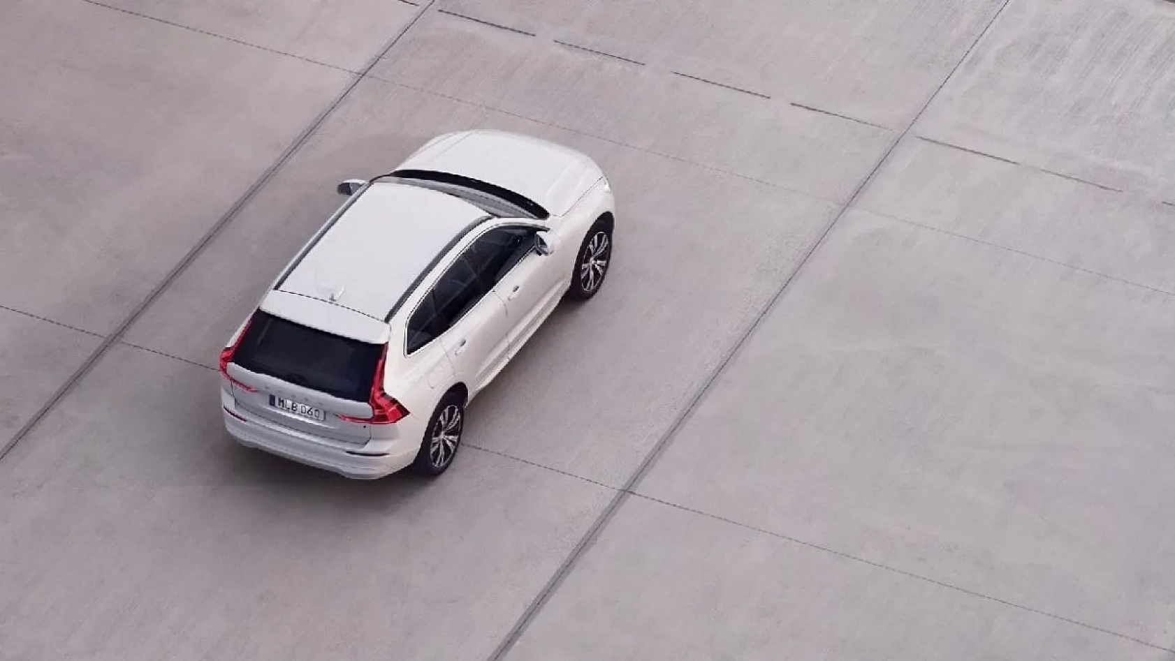 Yenilenen Volvo XC60 Türkiye'ye geliyor!