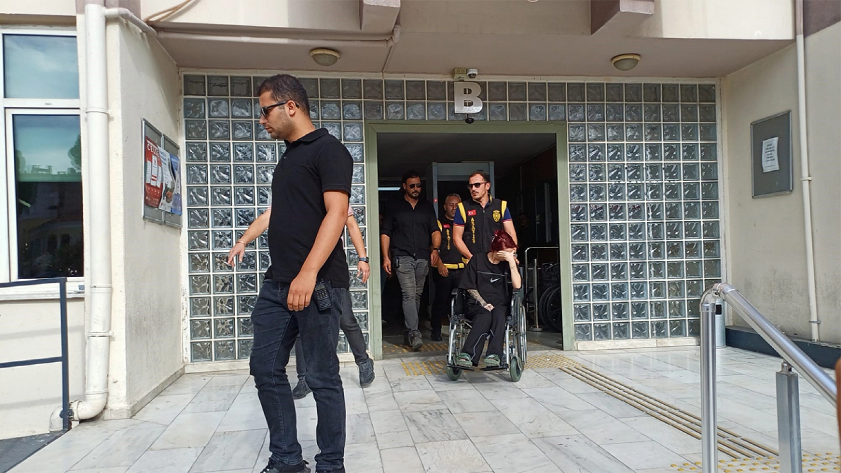 Yangında eşi ölmüştü, cinayet şüphesiyle tutuklandı