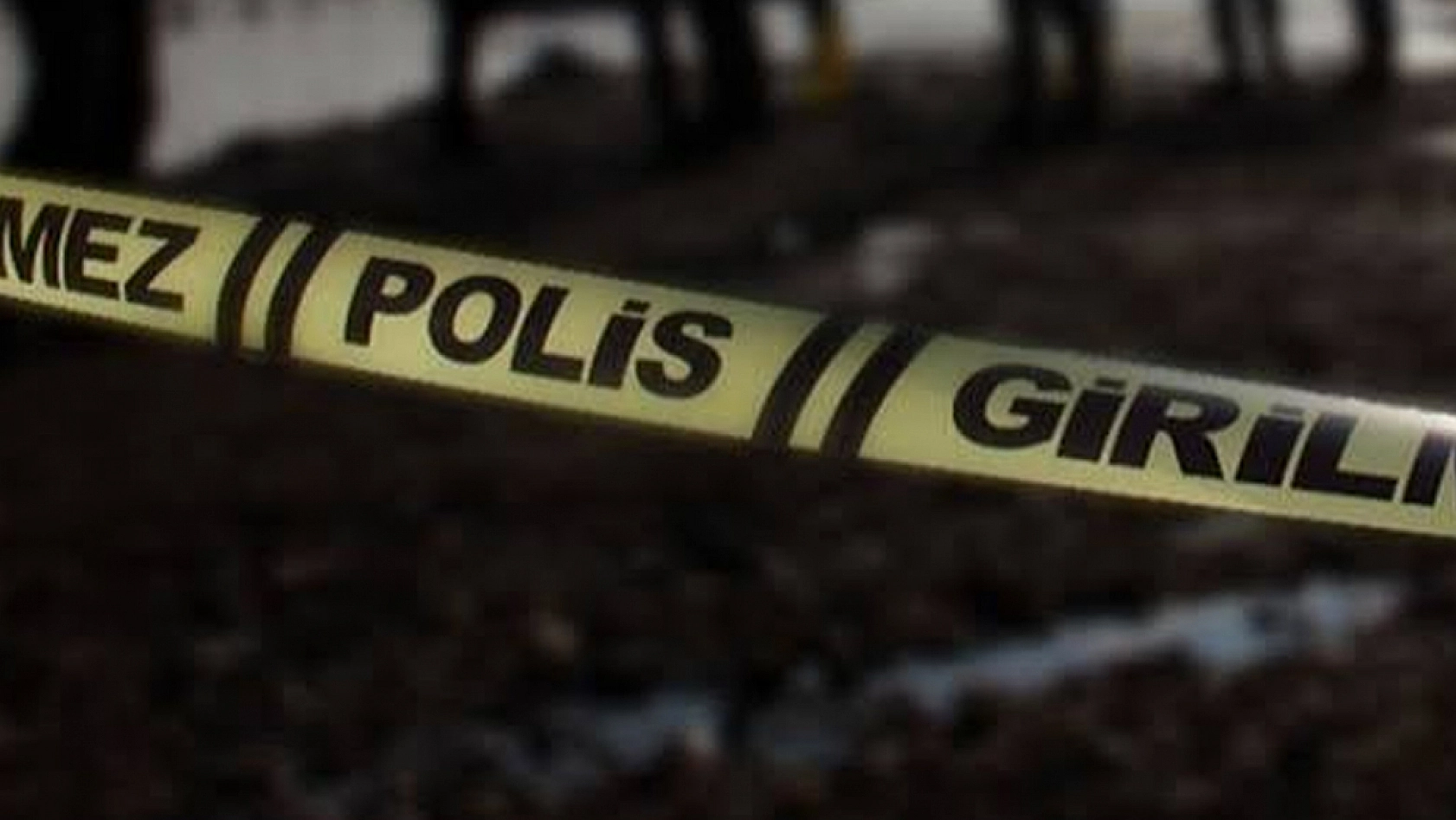 Eski eşini ve çocuğunu öldürüp intihar etti