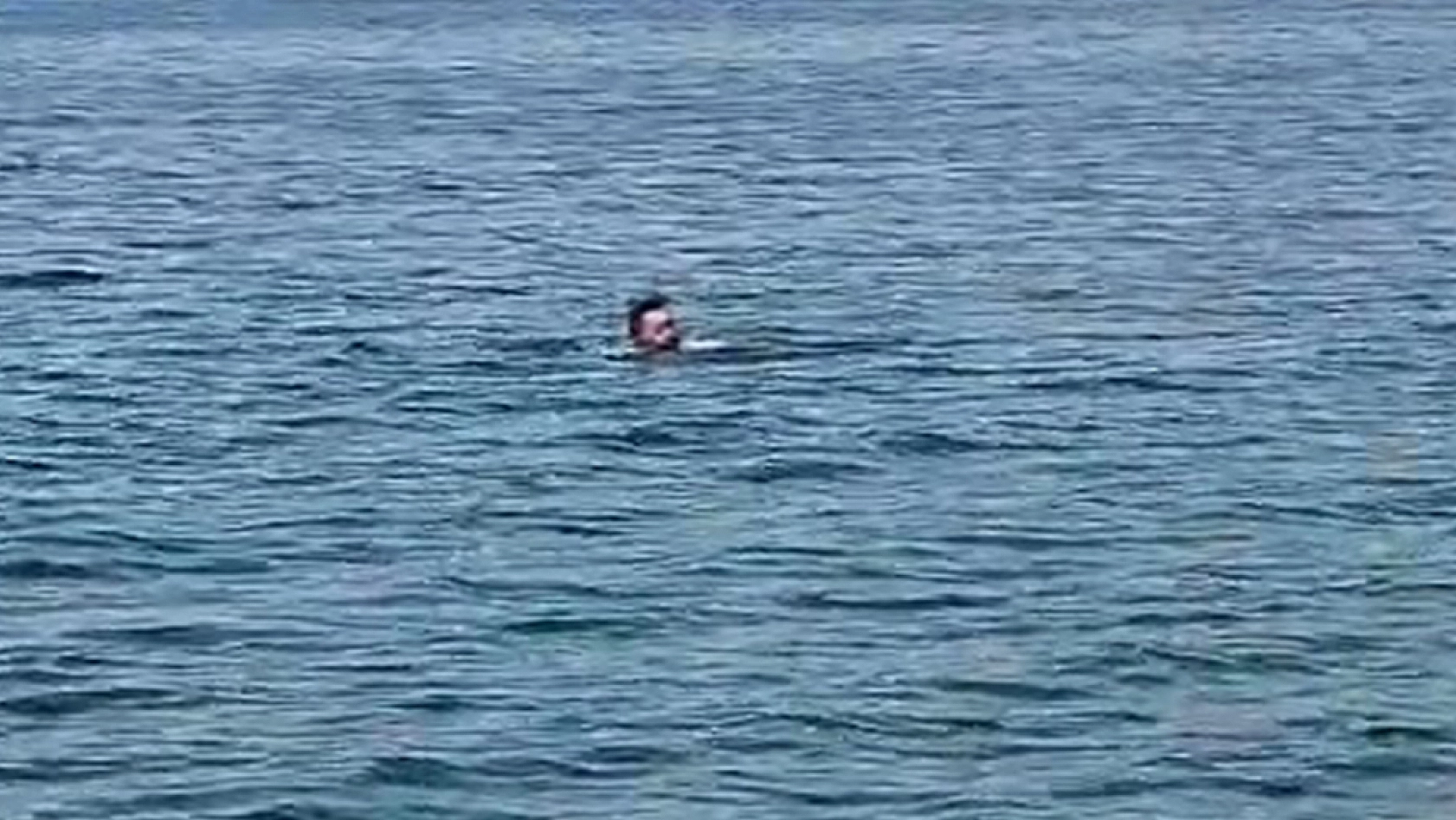 Elazığ'dan Malatya'ya yüzdü!