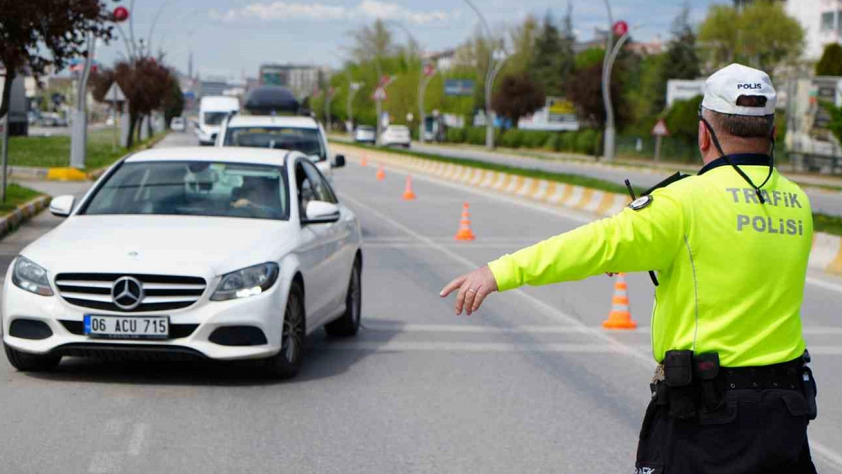 Elazığlı sürücüler dikkat! Bu ihlali yapan yandı