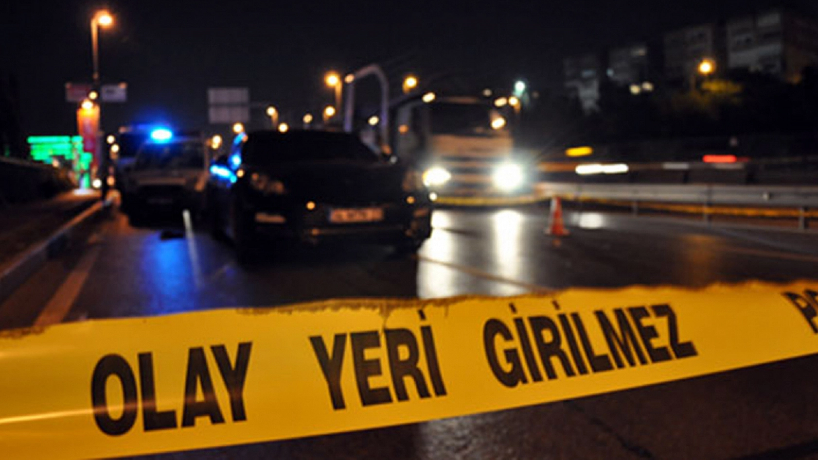 Eski eşini ve çocuğunu öldürüp intihar etti