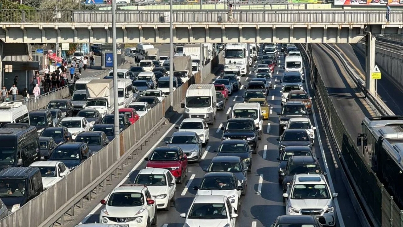 Eski tip ehliyetler için son tarih 31 Temmuz