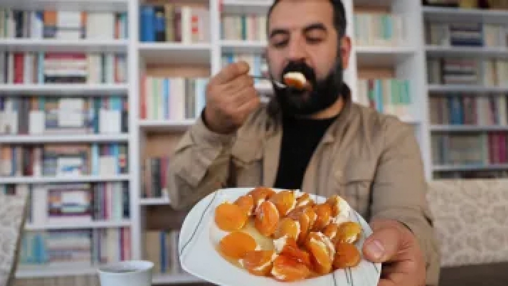 Baskilliler Derneği'nden Kaymaklı Kayısıya Destek