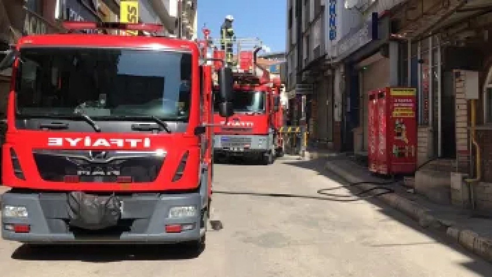 Elazığ'da Otel Yangını!