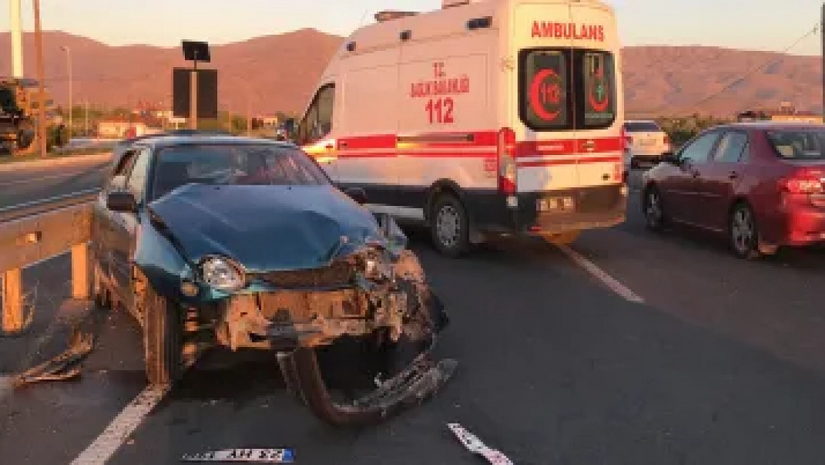 Elazığ'da Trafik Kazası: 4 Yaralı