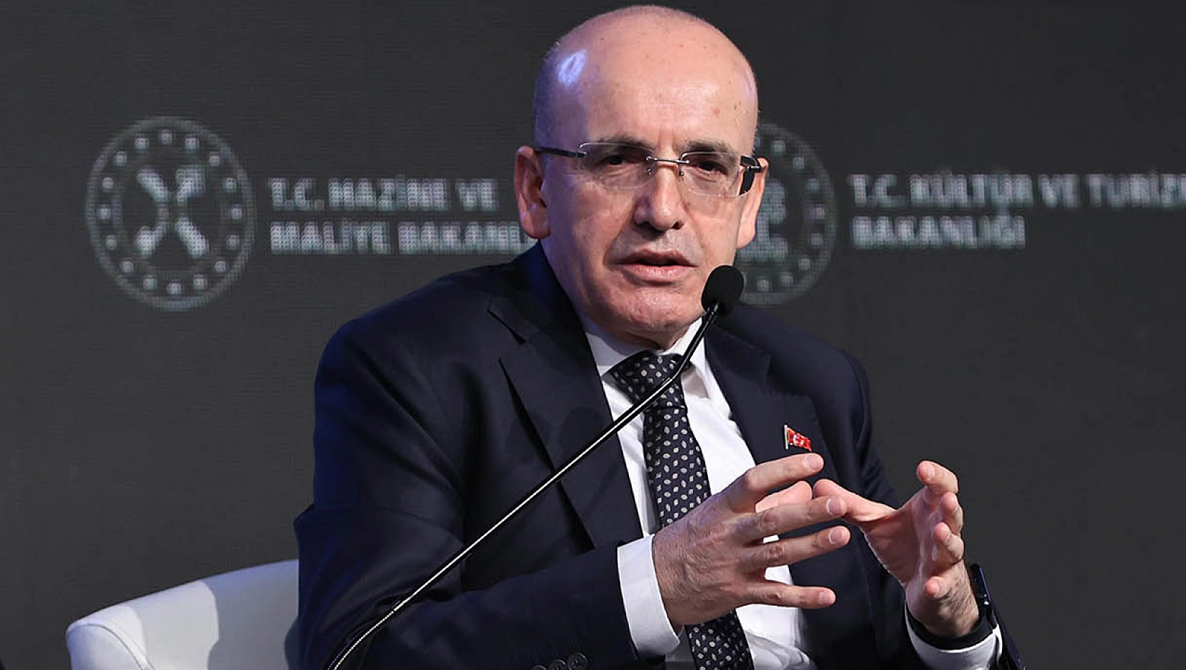Bakan şimşek: 'Enflasyon düşüyor ve düşmeye devam edecek'